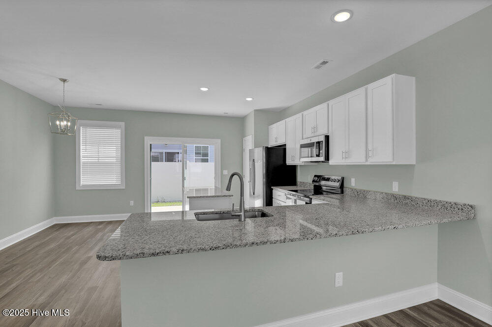 224 Sandy Cove Lane Property Photo 9