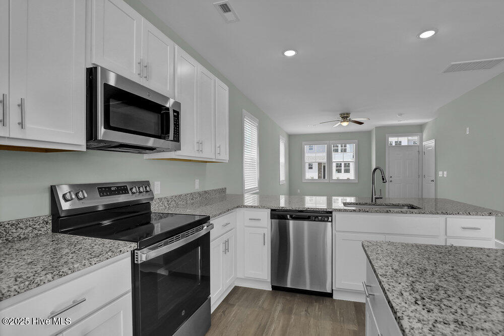 224 Sandy Cove Lane Property Photo 12