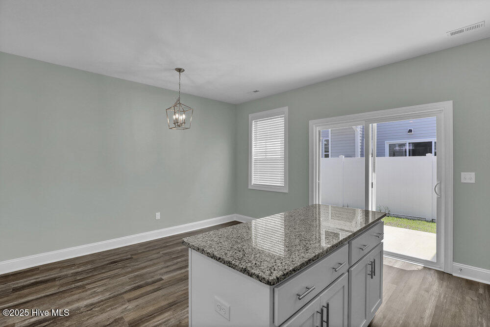 224 Sandy Cove Lane Property Photo 14