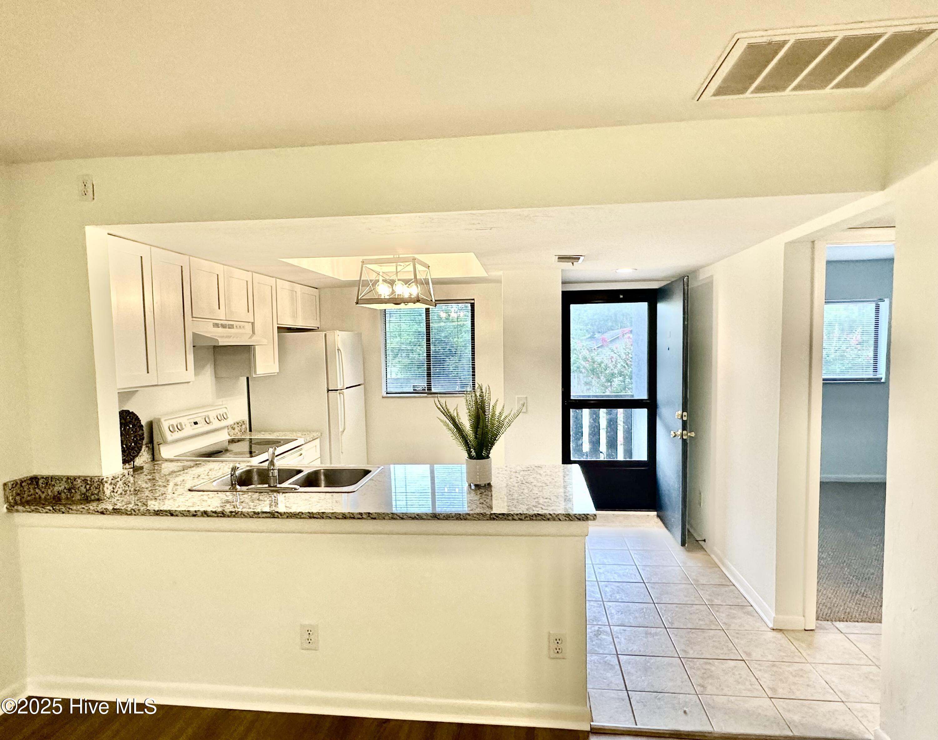 4451 Holly Tree Road Property Photo 21