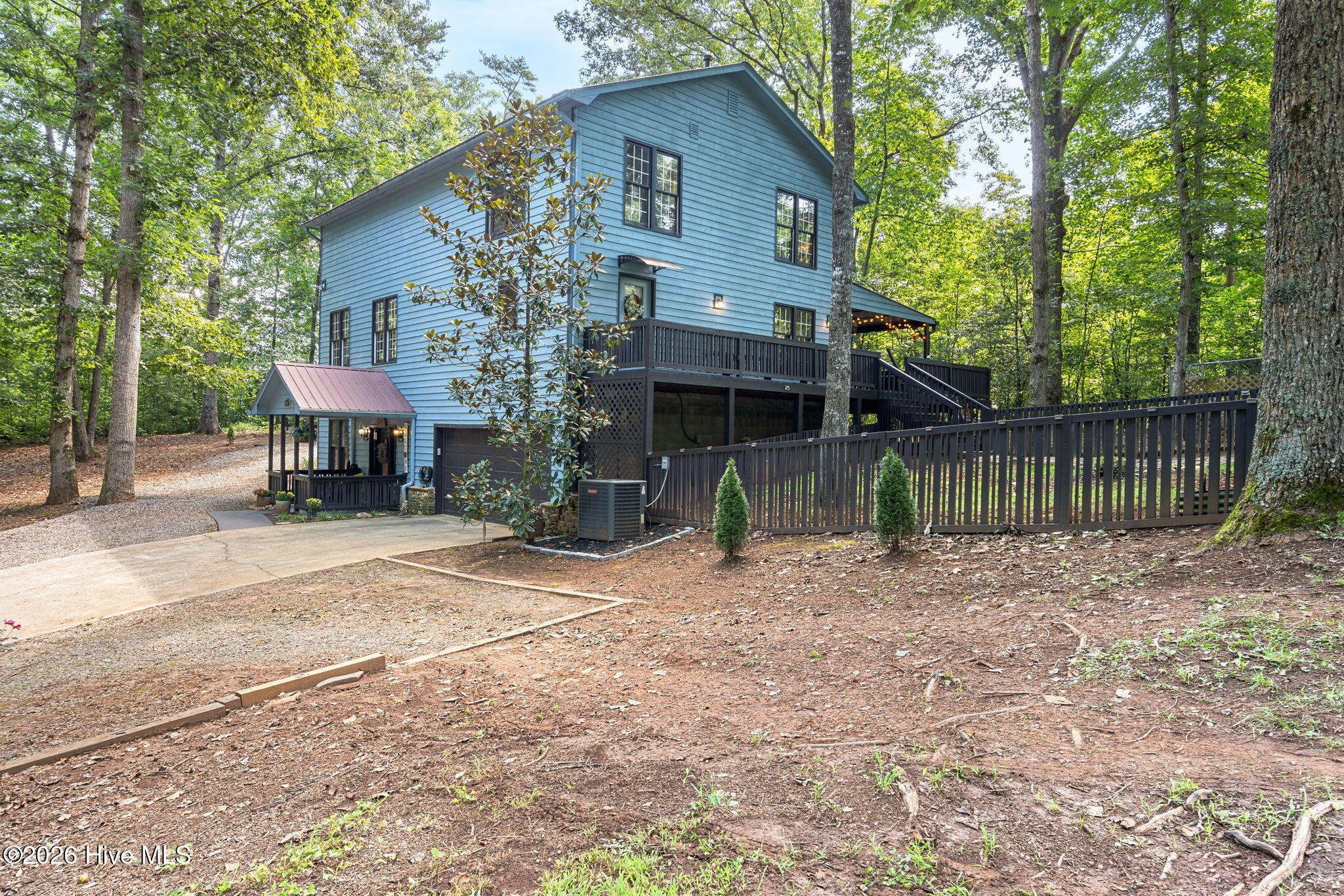 2390 Rainbow Ridge Road Property Photo 2