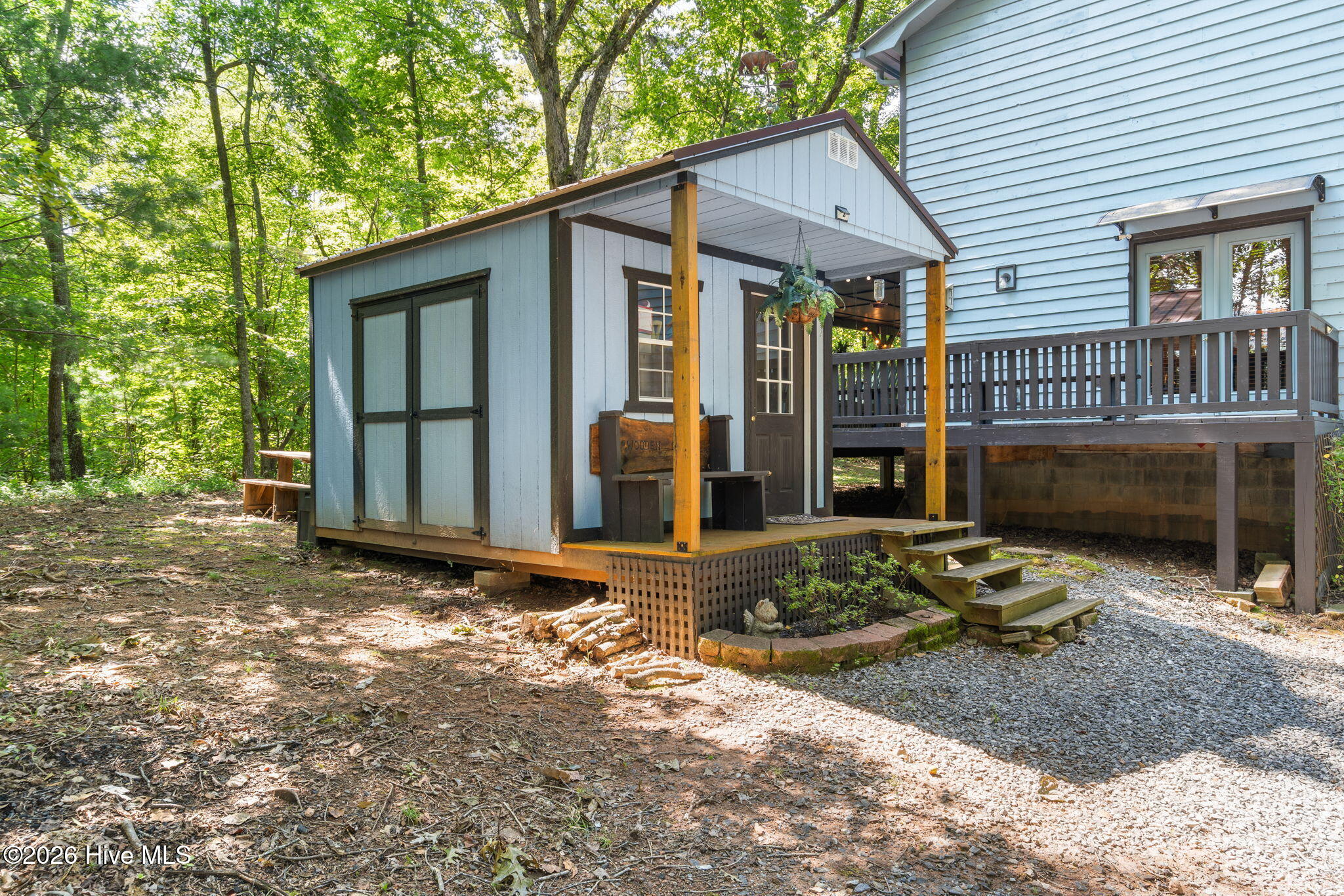 2390 Rainbow Ridge Road Property Photo 4