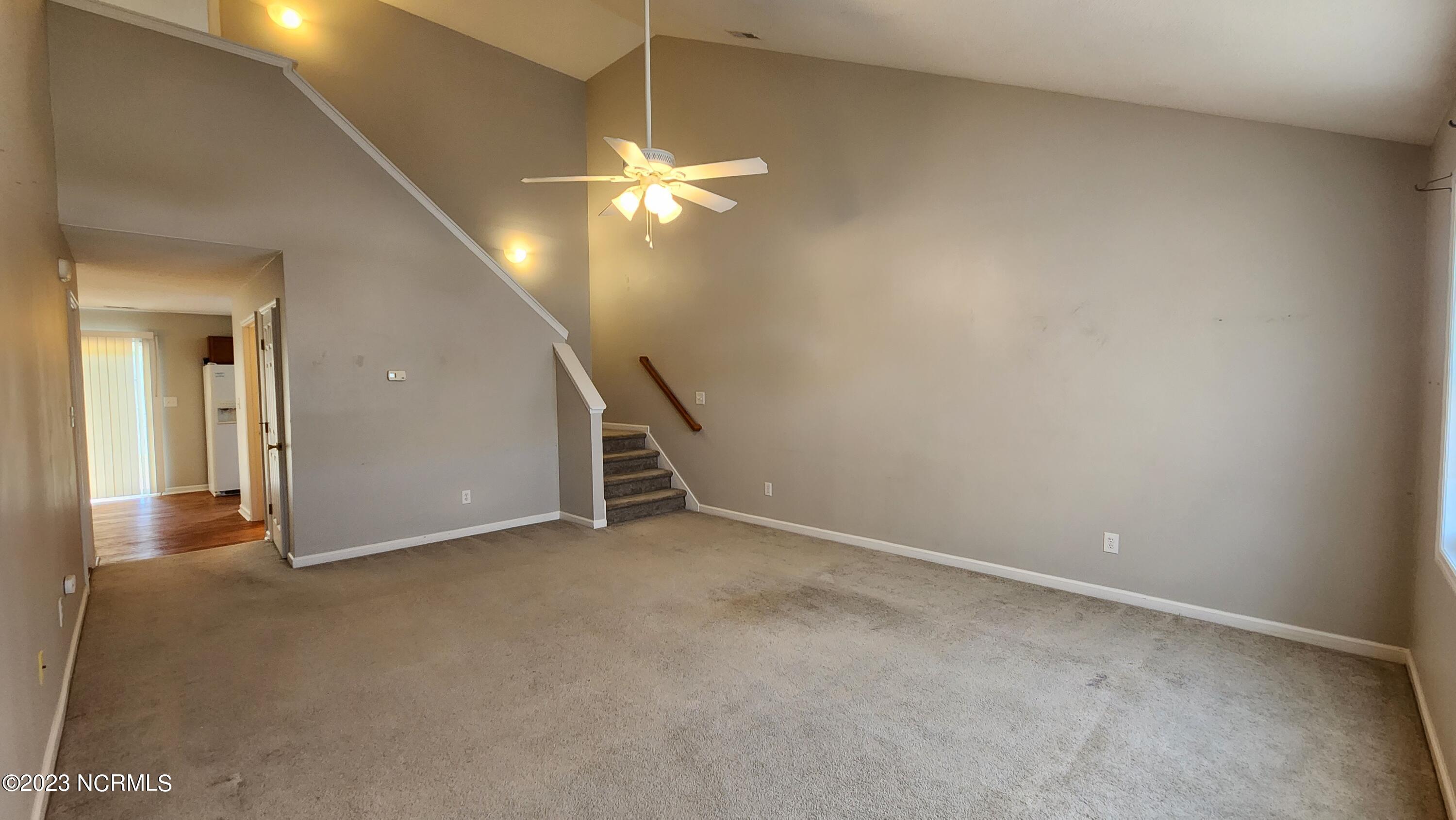 104 Creeker Town Way Property Photo 4