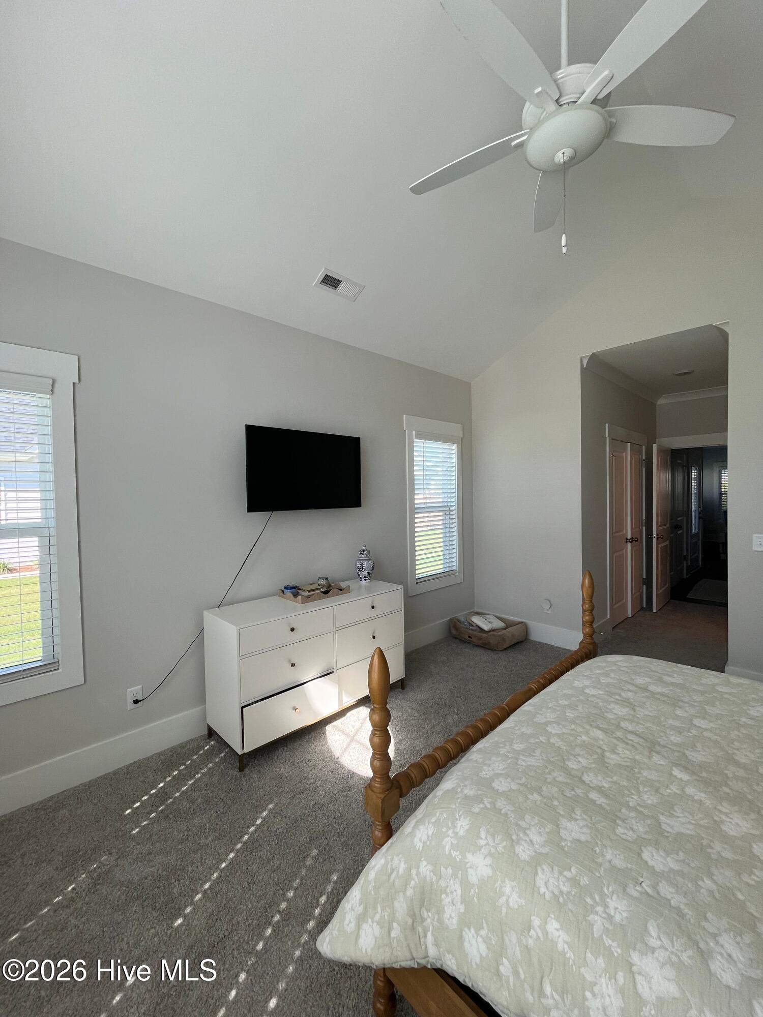 7404 Springwater Drive Property Photo 17
