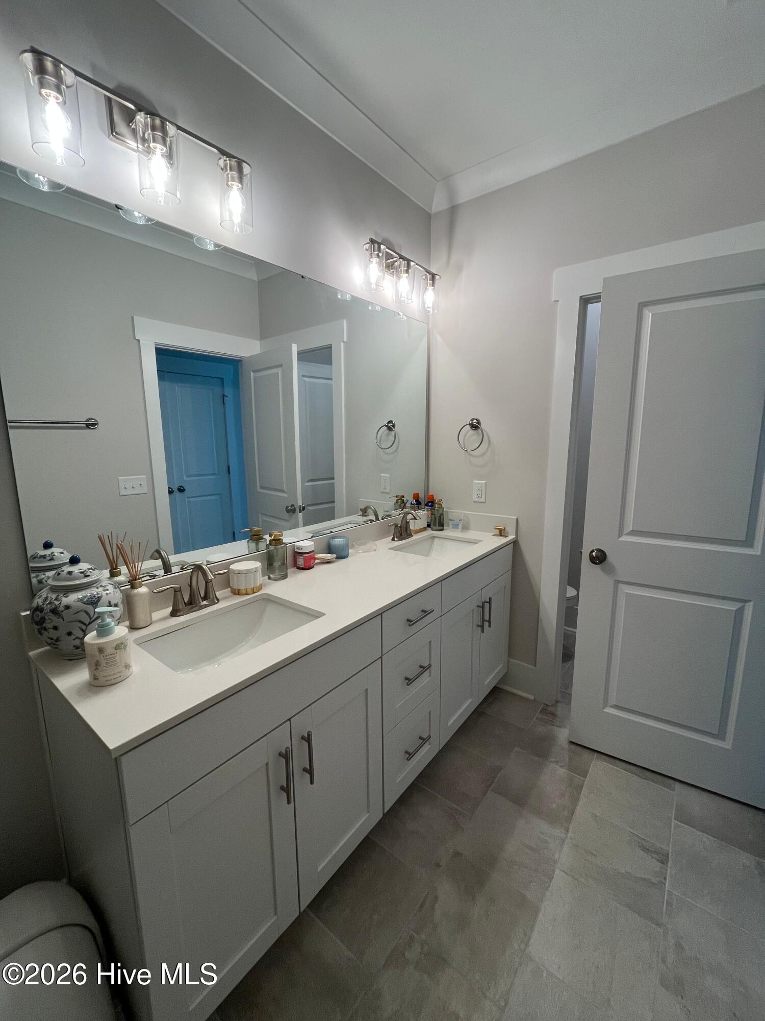 7404 Springwater Drive Property Photo 29