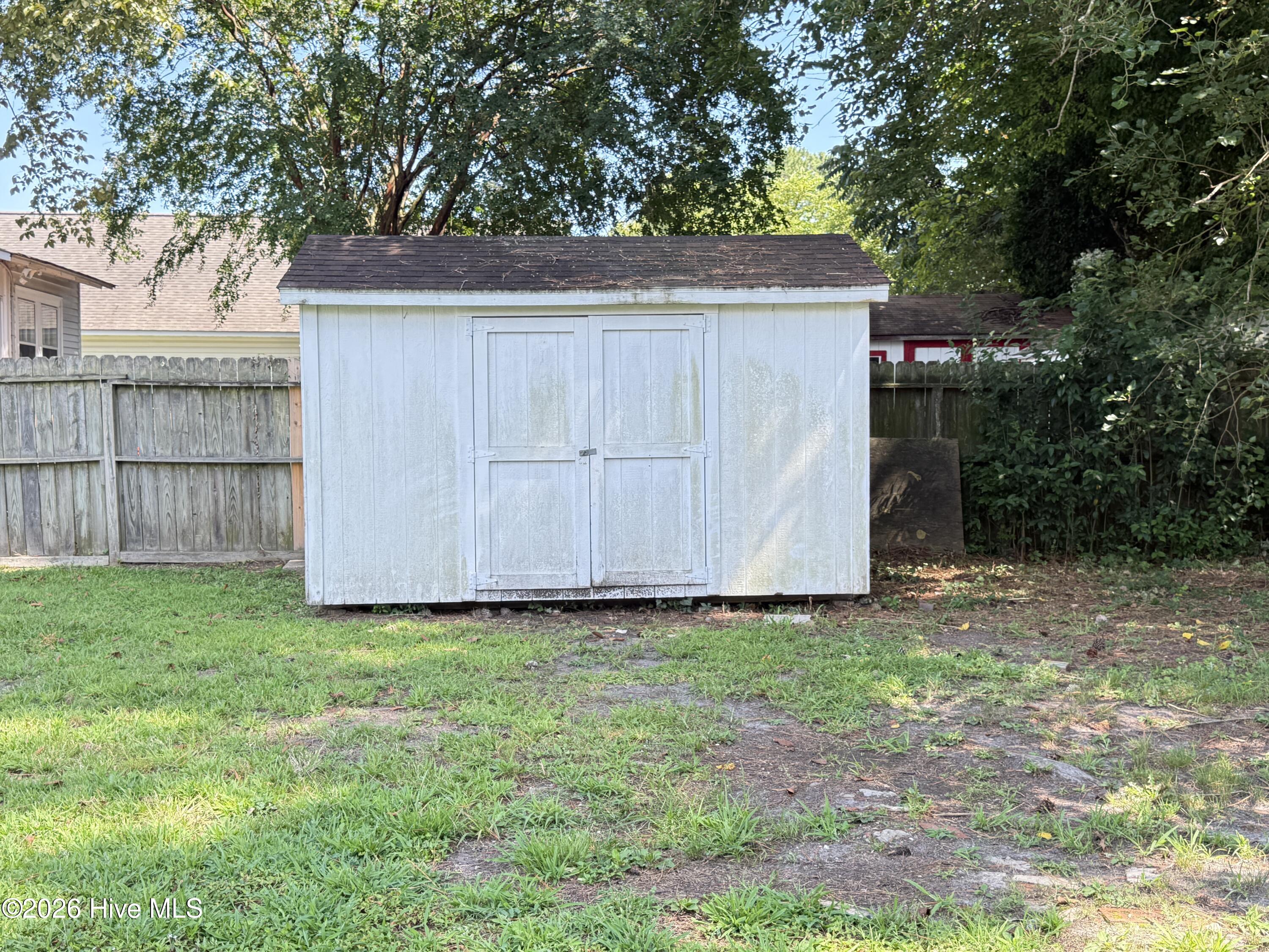 1011 Maple Street Property Photo 14