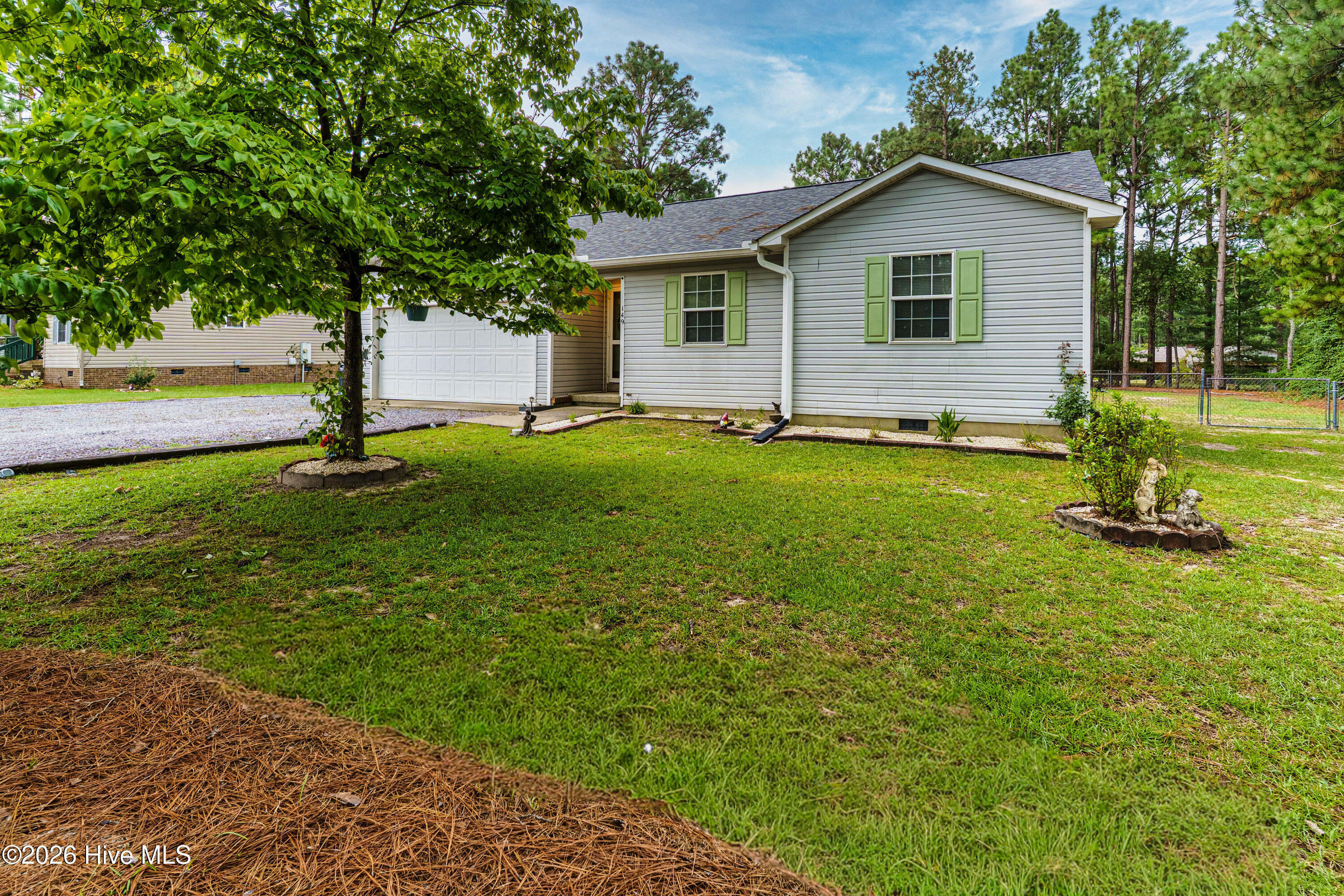 149 Forest Place Property Photo 1