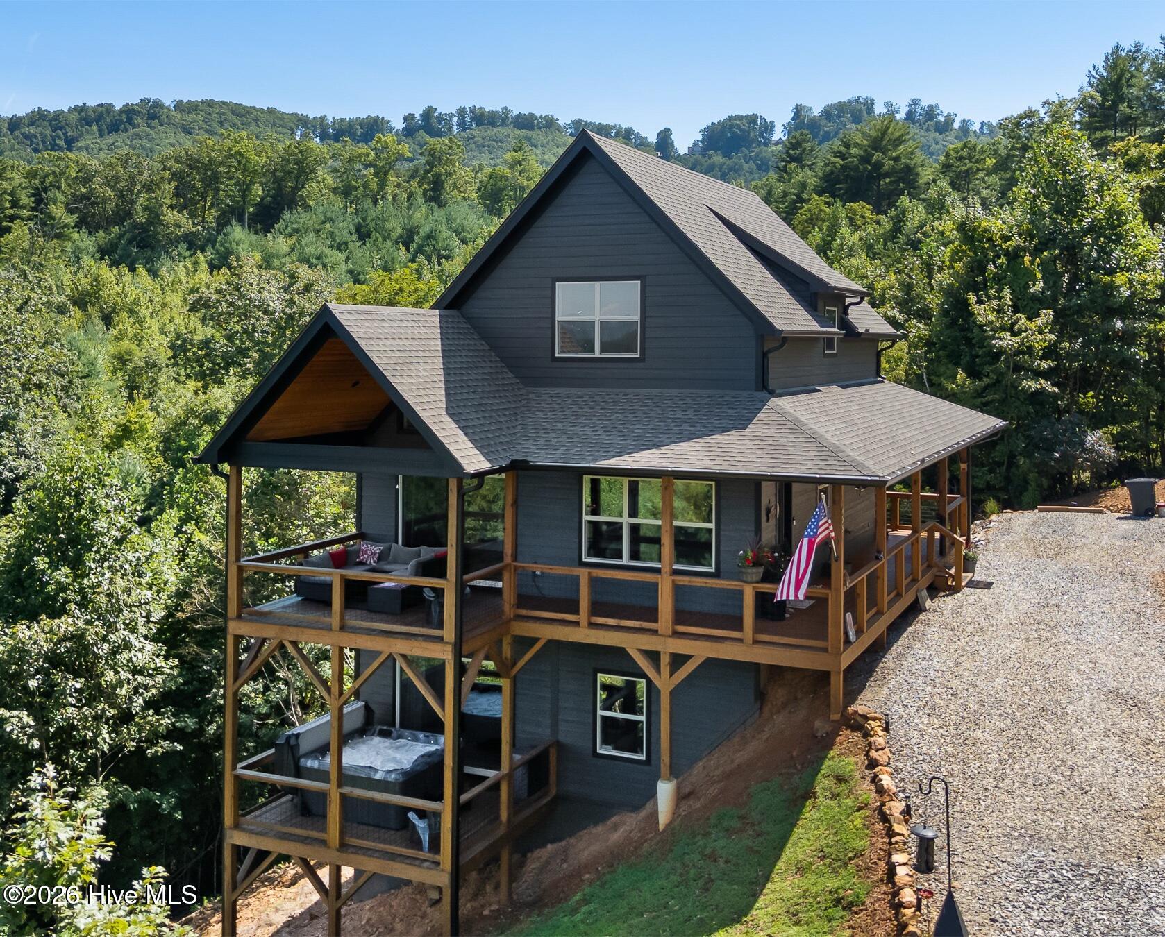455 Point Overlook Trail Property Photo 1