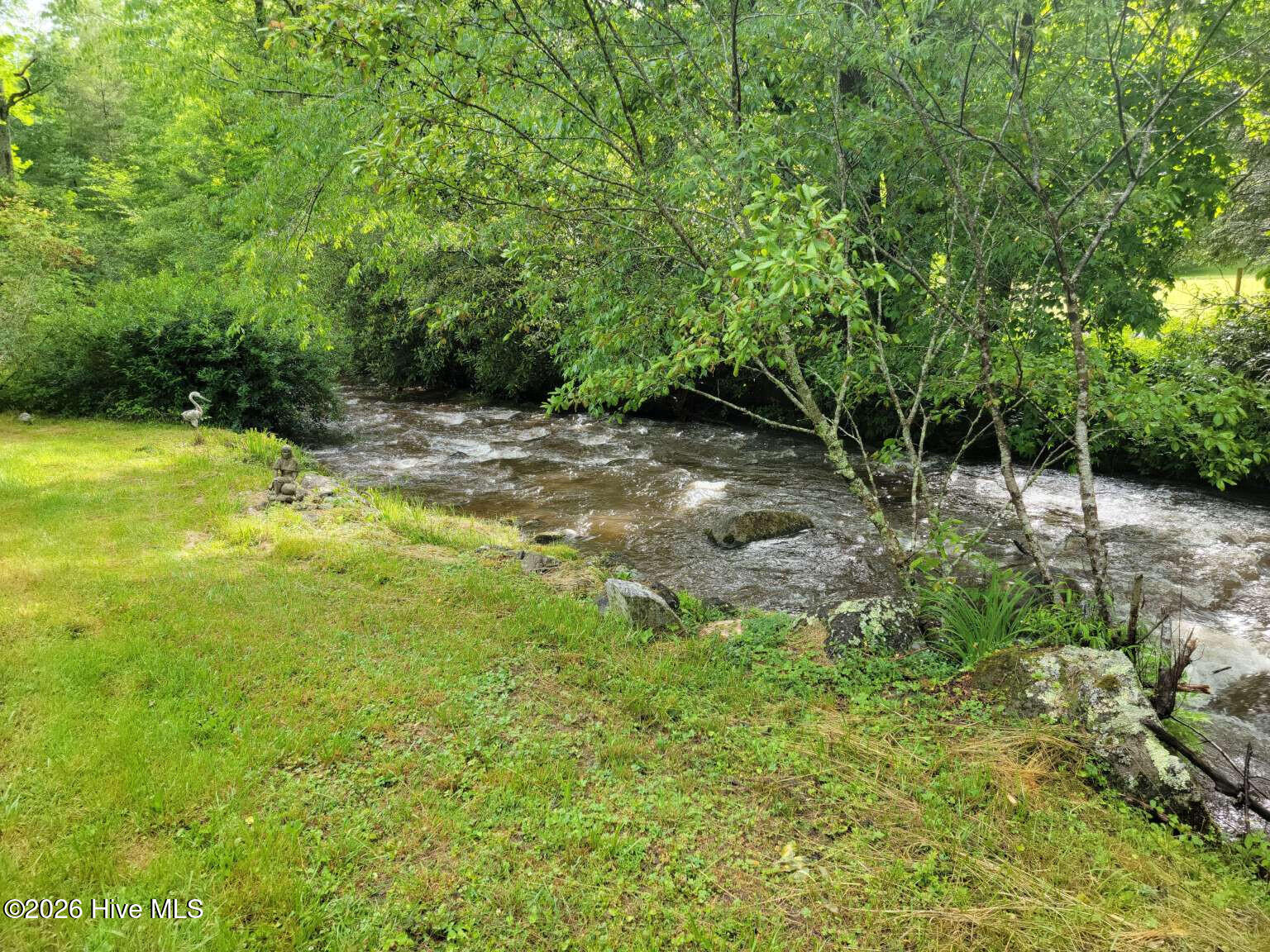 1215 Davis Creek Road Property Photo 3