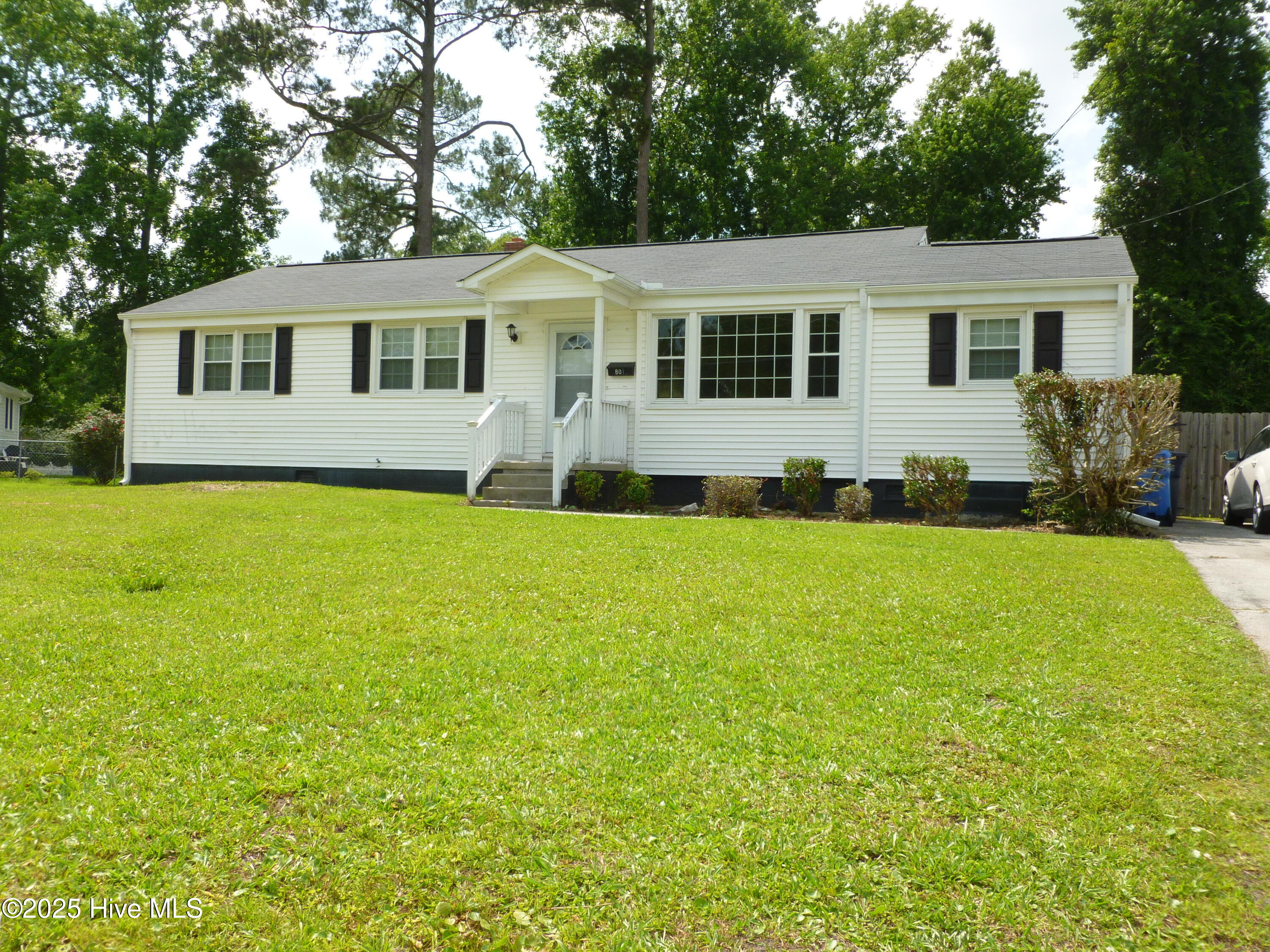 801 Barn Street Property Photo 1