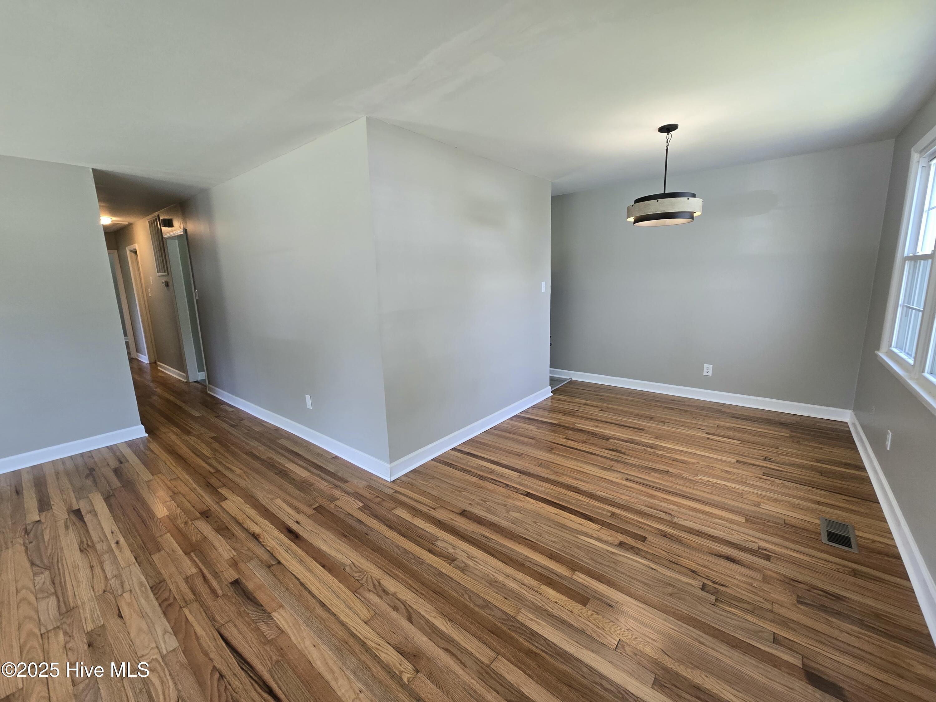 801 Barn Street Property Photo 5