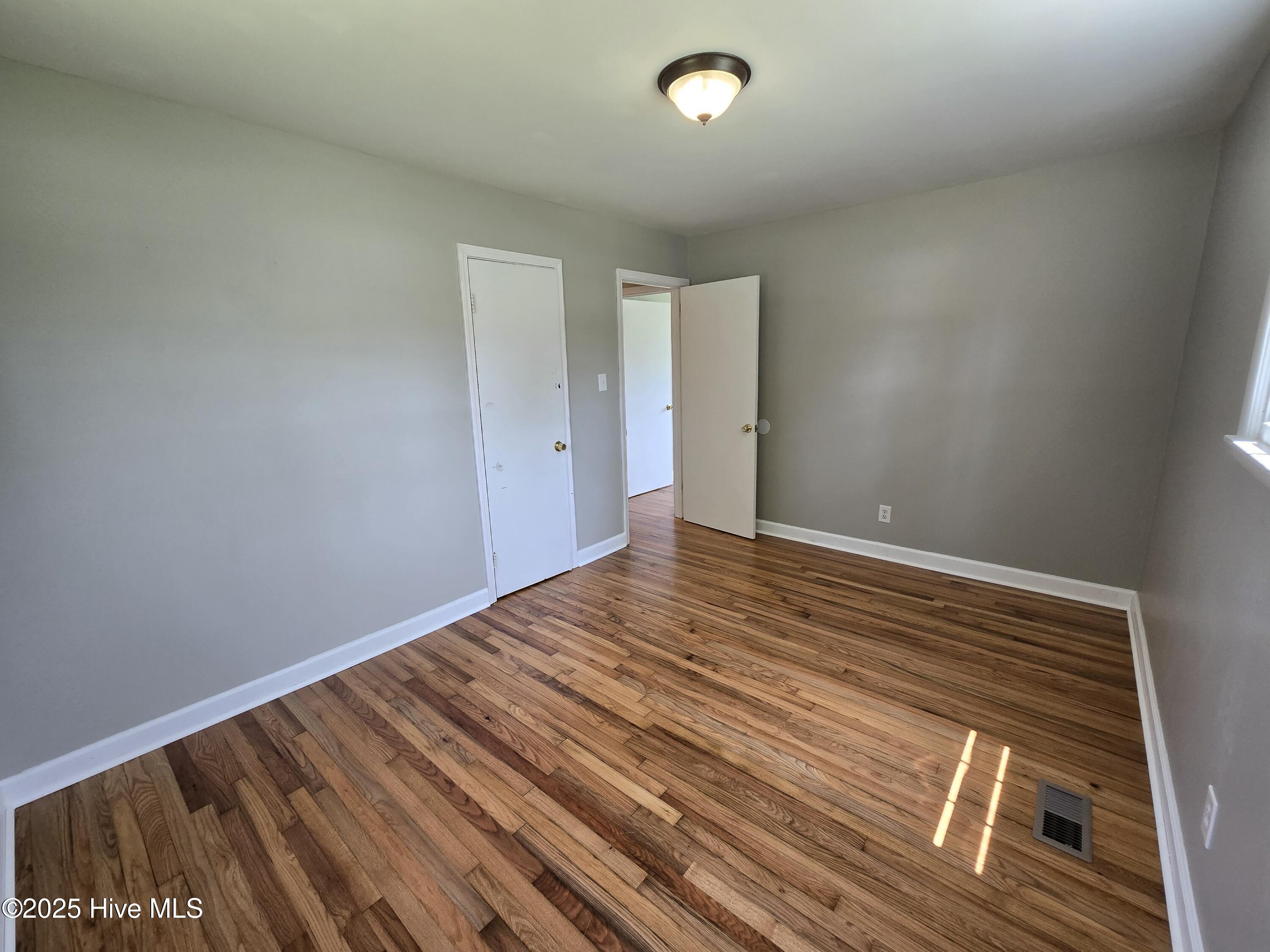 801 Barn Street Property Photo 23