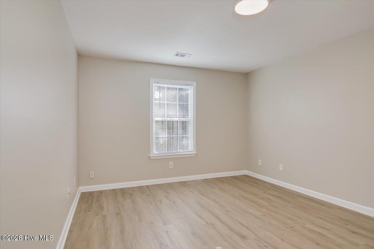 608 Mickelson Way Property Photo 14