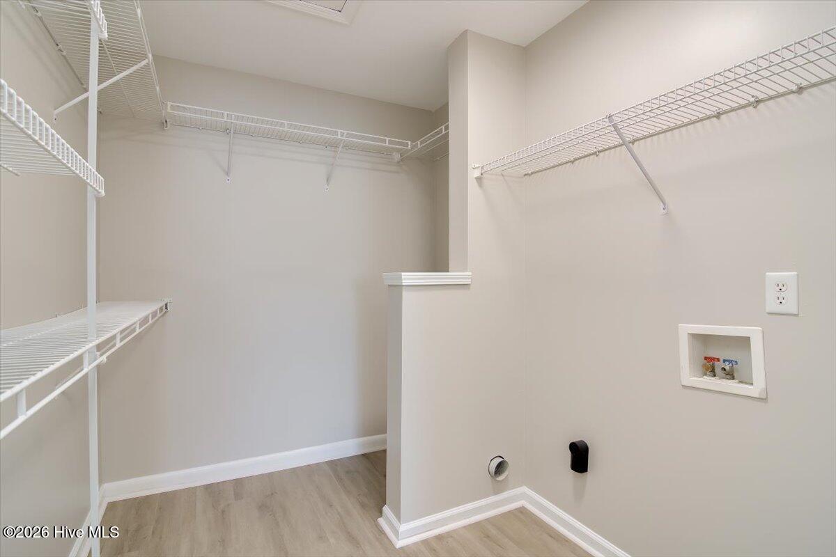 608 Mickelson Way Property Photo 17