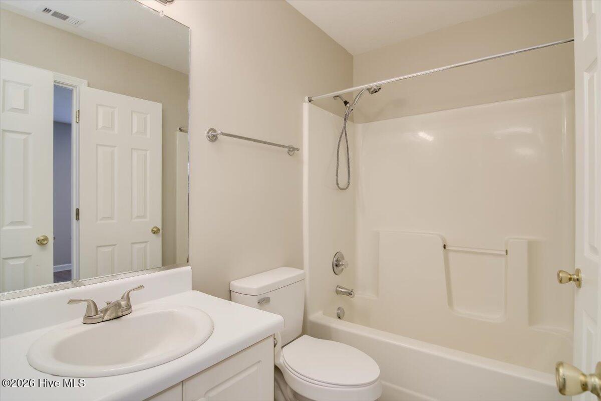 608 Mickelson Way Property Photo 20