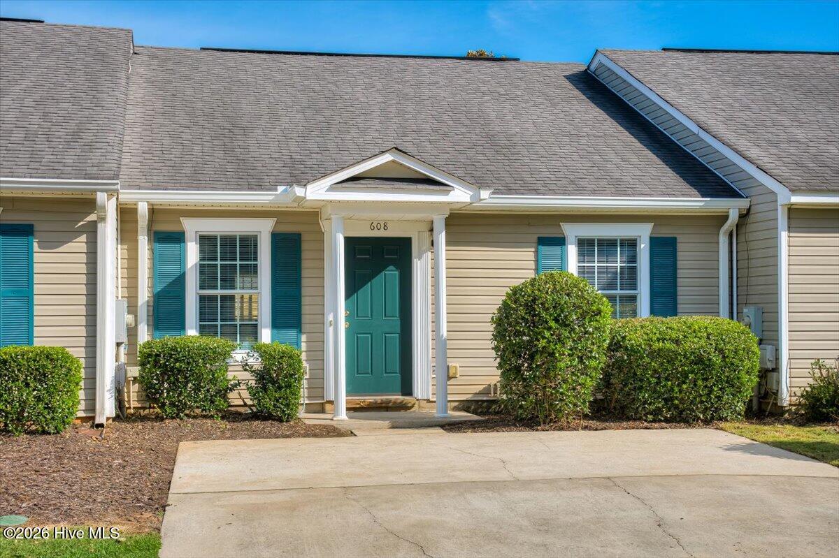 608 Mickelson Way Property Photo 24