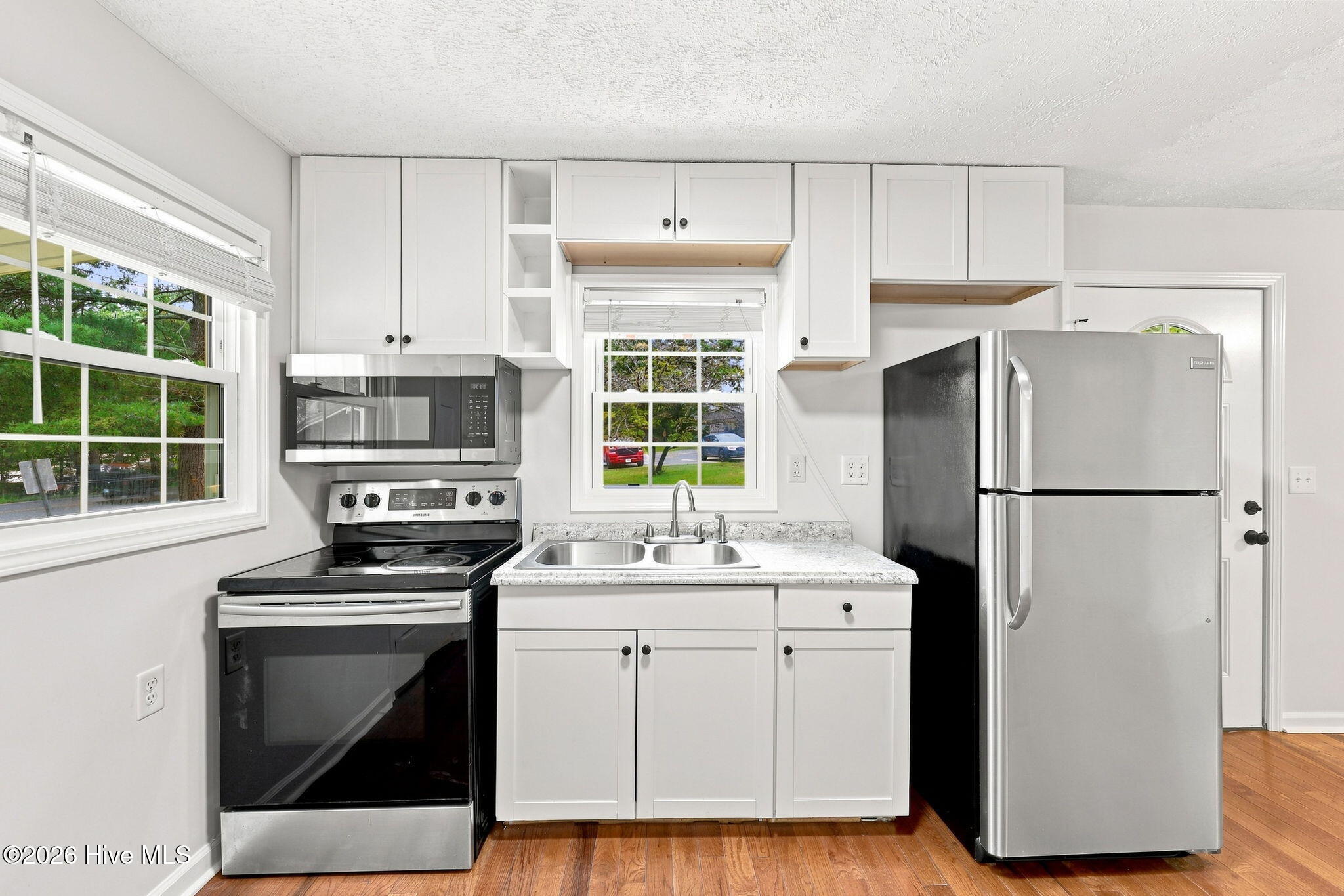 700 Harris Street Property Photo 10