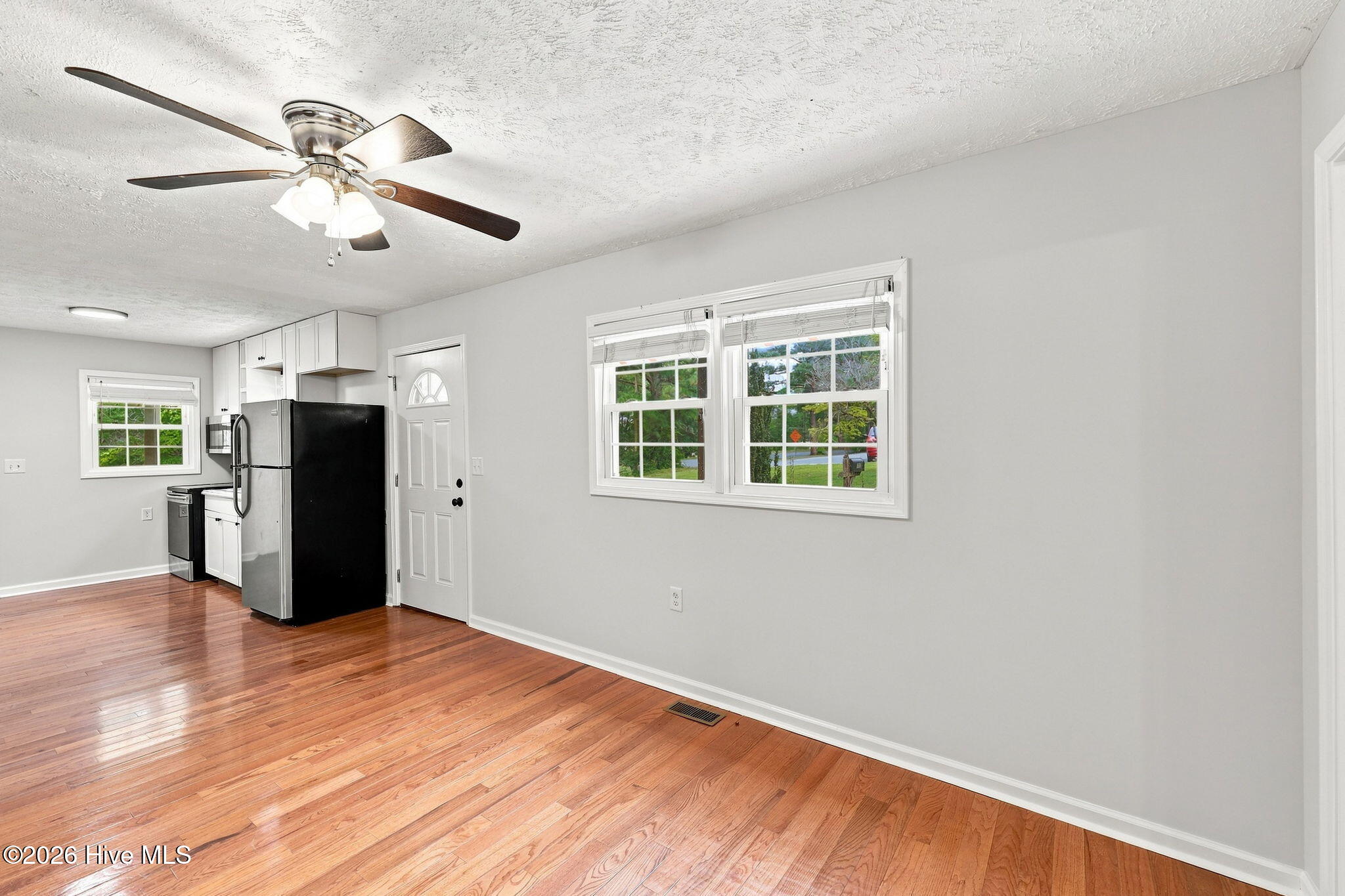 700 Harris Street Property Photo 16