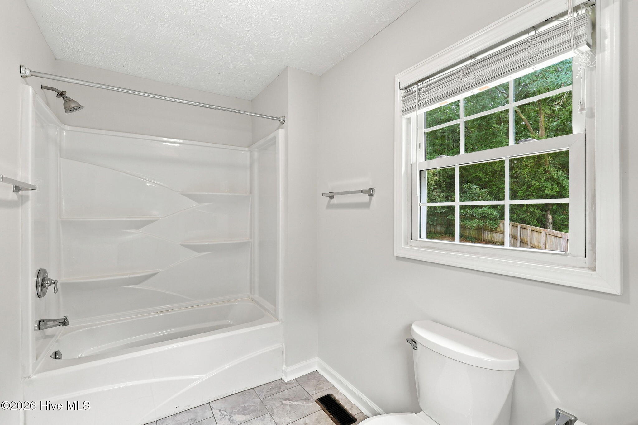 700 Harris Street Property Photo 22