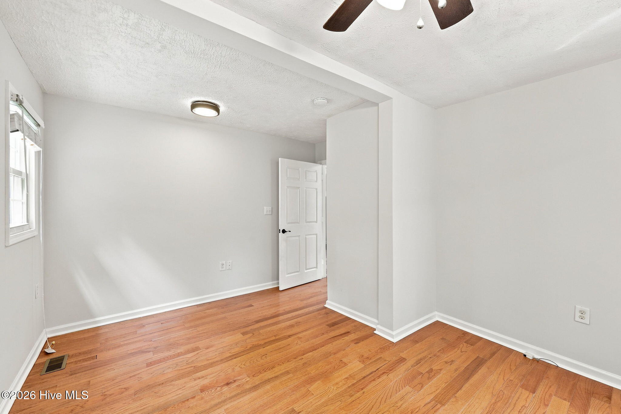 700 Harris Street Property Photo 27