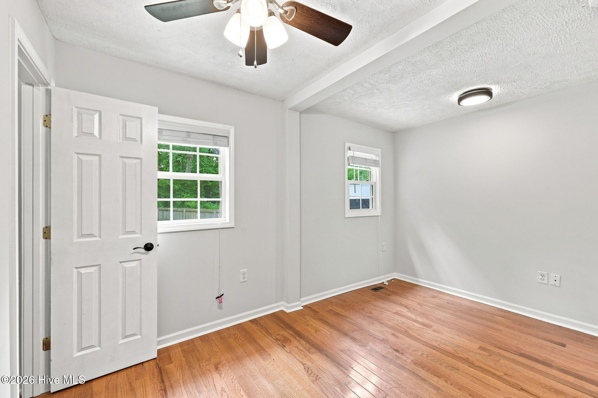 700 Harris Street Property Photo 28