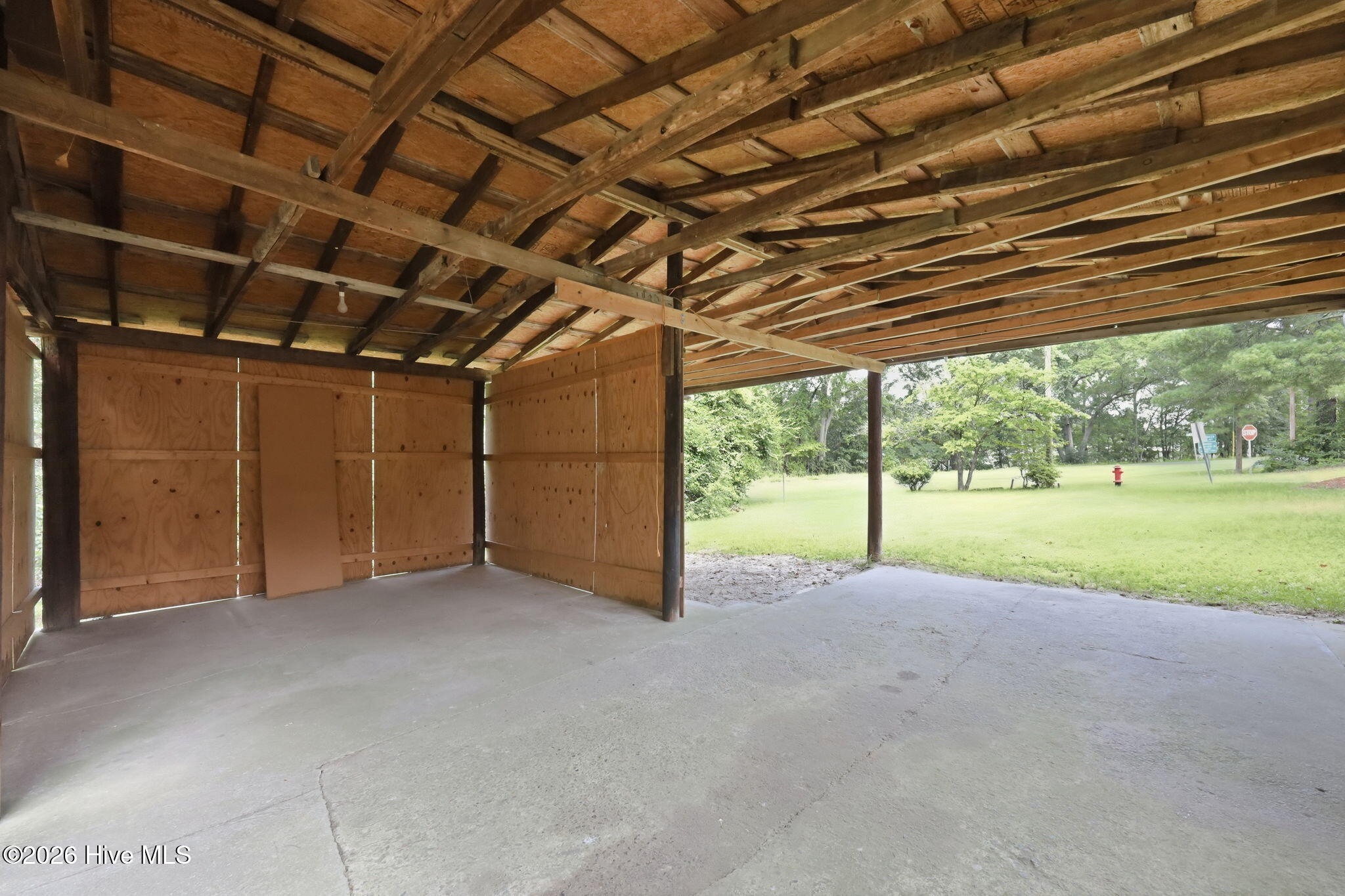 700 Harris Street Property Photo 37