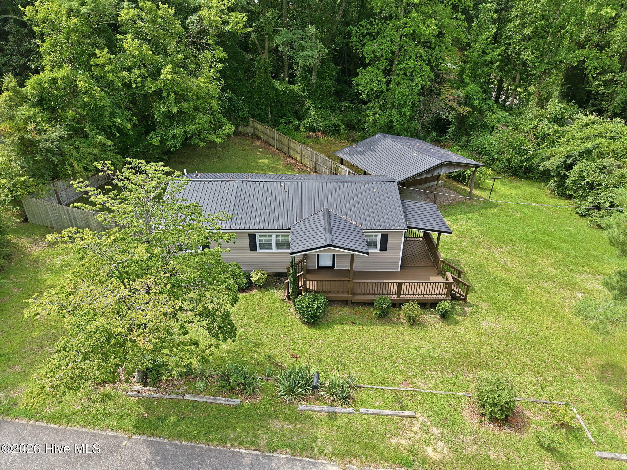 700 Harris Street Property Photo 42