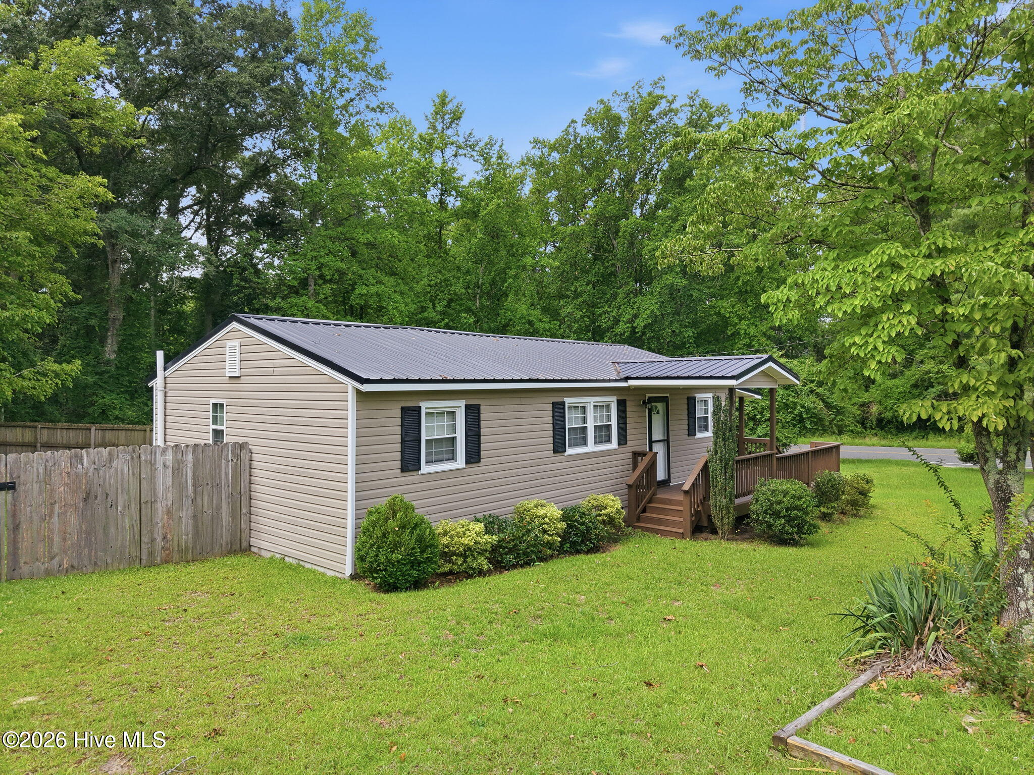 700 Harris Street Property Photo 46