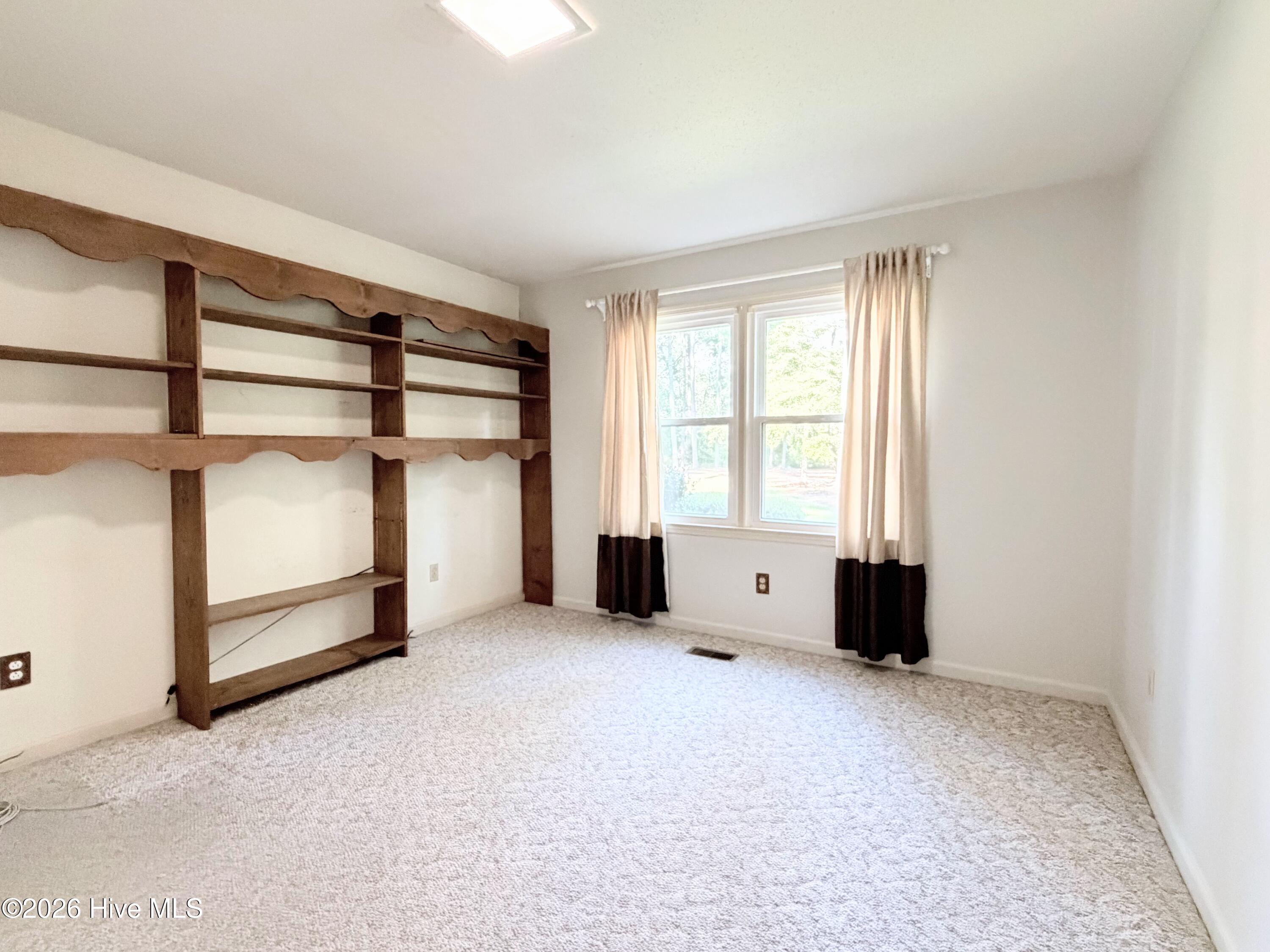 13 Farrington Way Property Photo 30