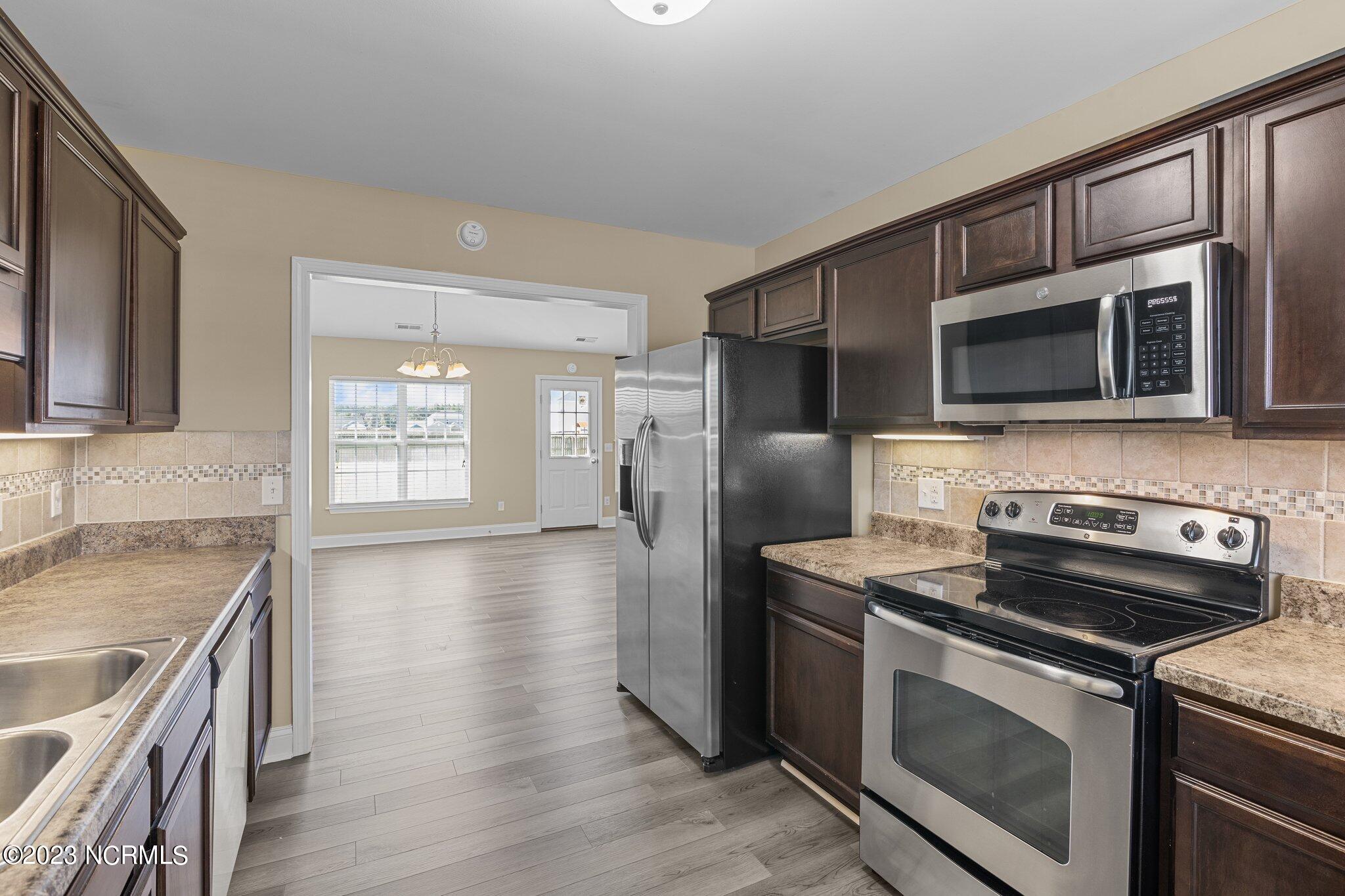 103 Grist Mill Drive Property Photo 16