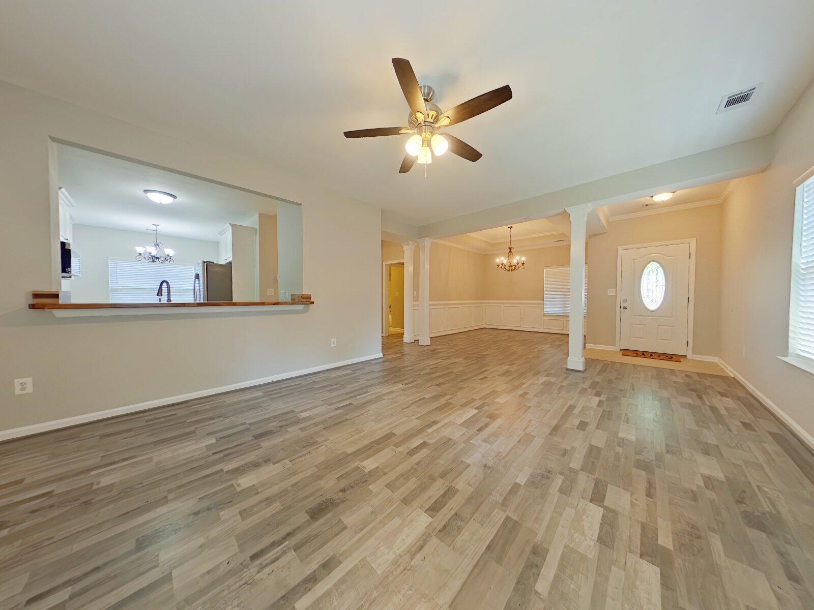 526 Casey Court Property Photo 6