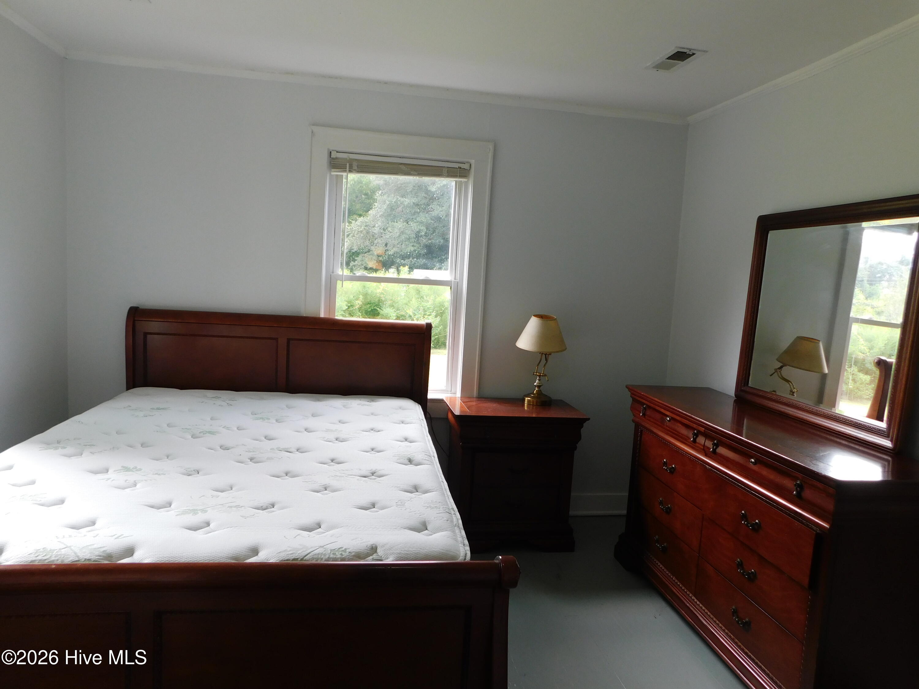 547 Pigott Road Property Photo 8