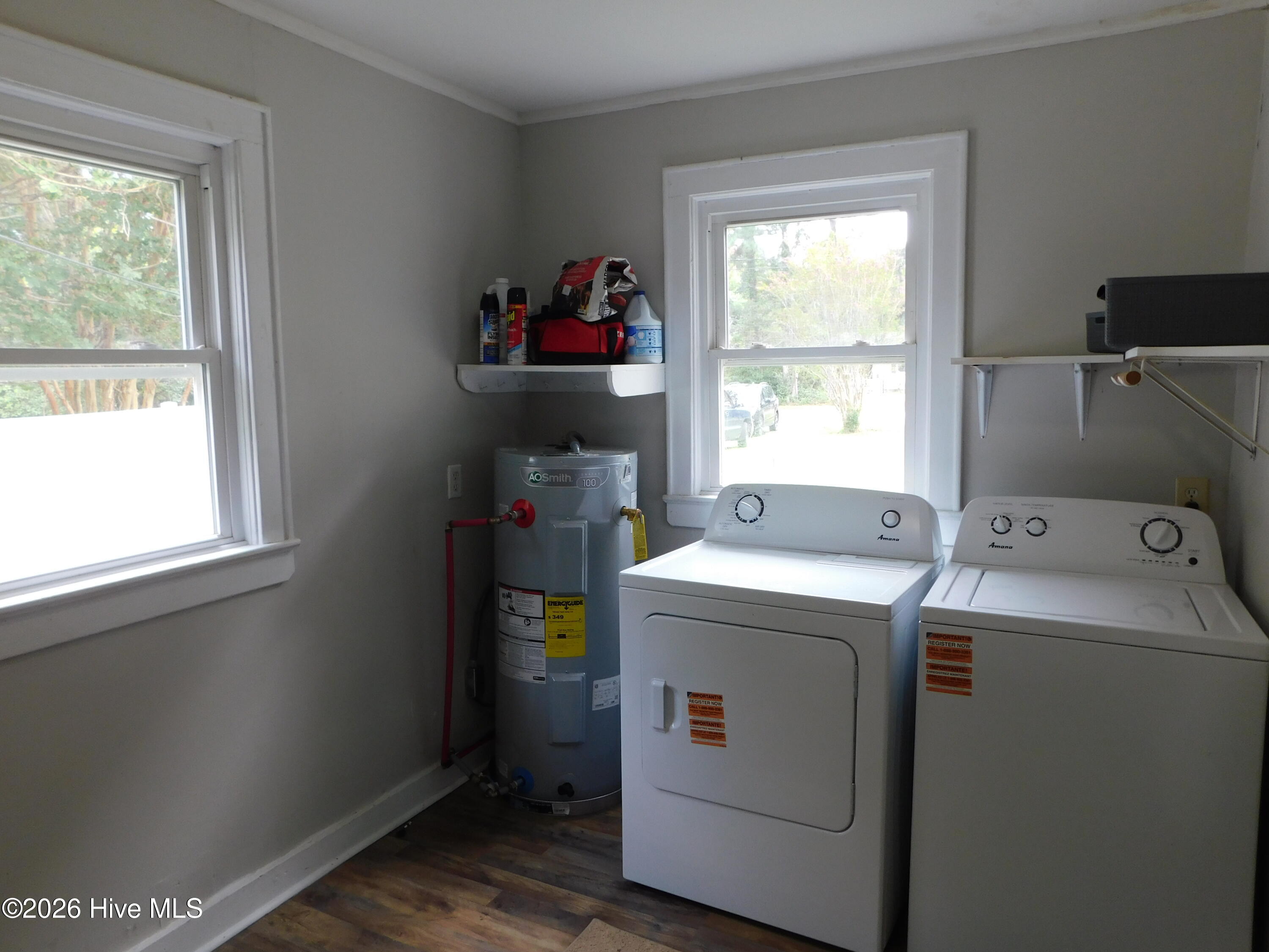 547 Pigott Road Property Photo 9