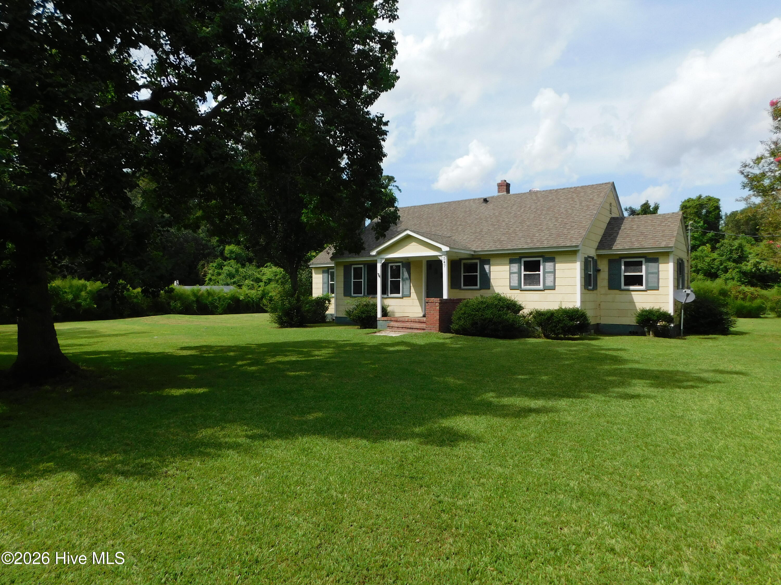 547 Pigott Road Property Photo 13