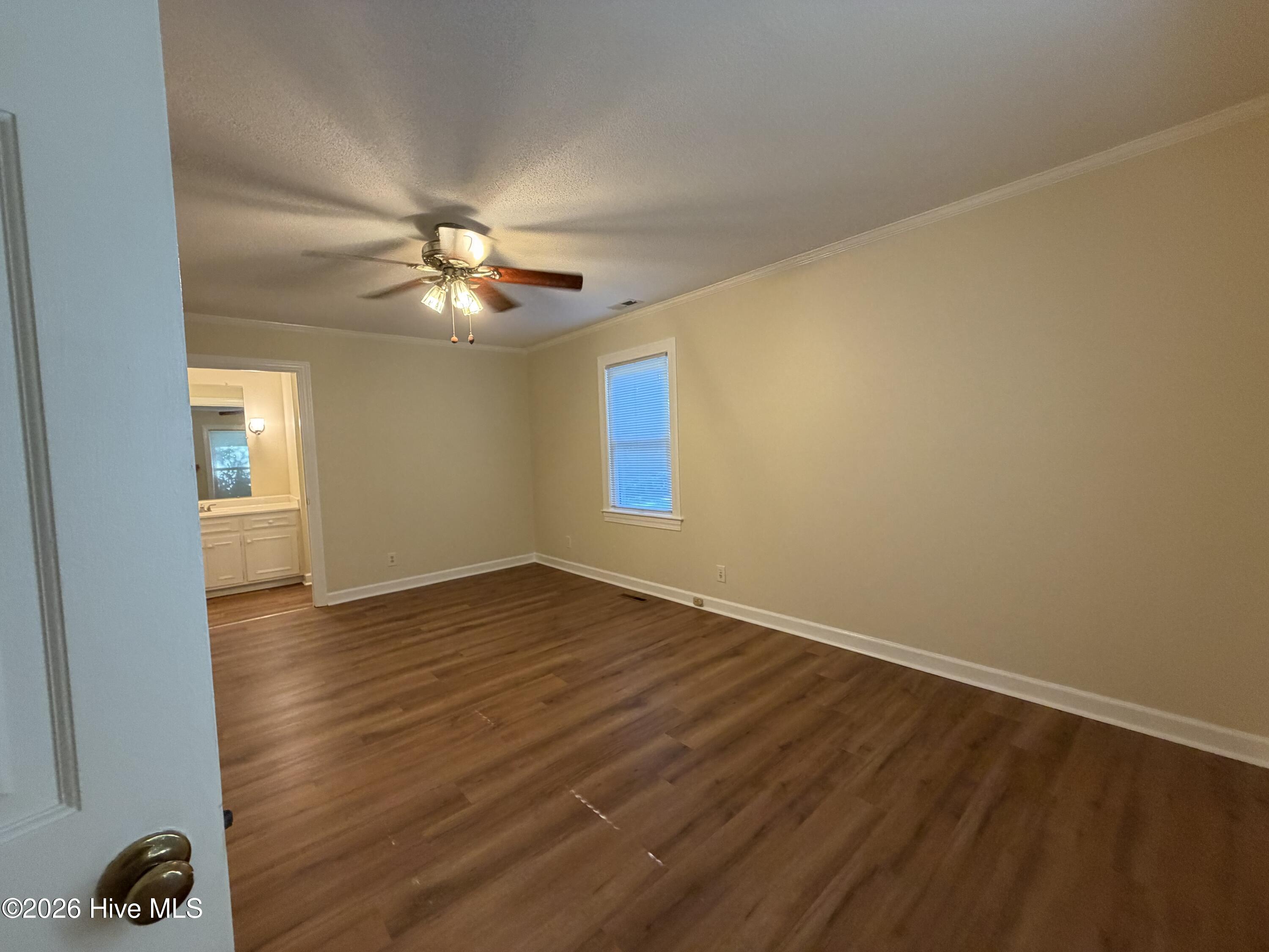 124 Rock Creek Drive S Property Photo 9