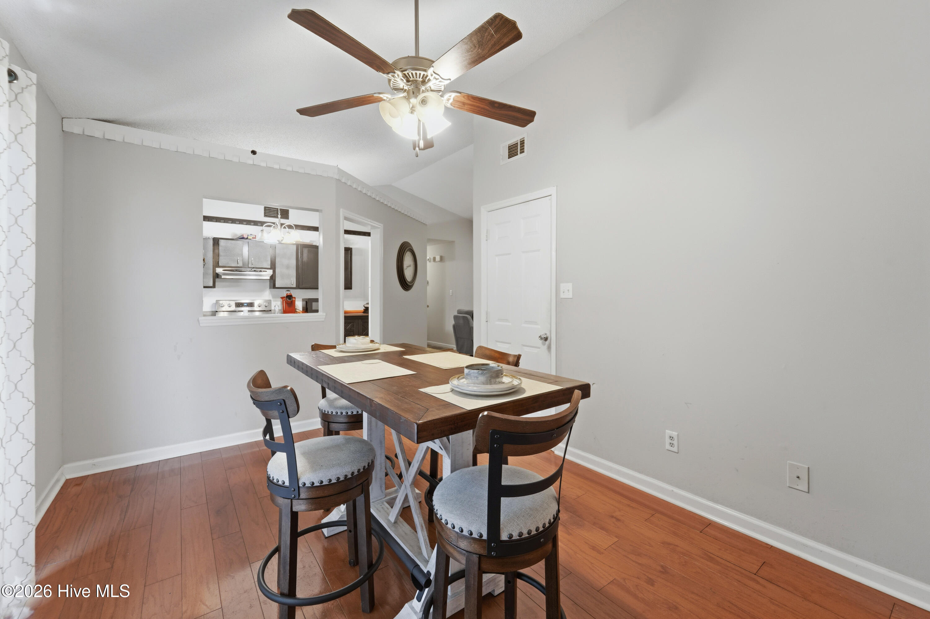 118 Hunting Green Drive Property Photo 44