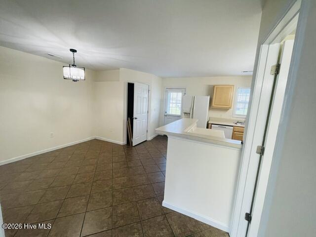 304 Comanche Trail Property Photo 5