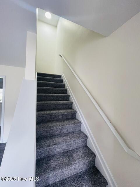 304 Comanche Trail Property Photo 13