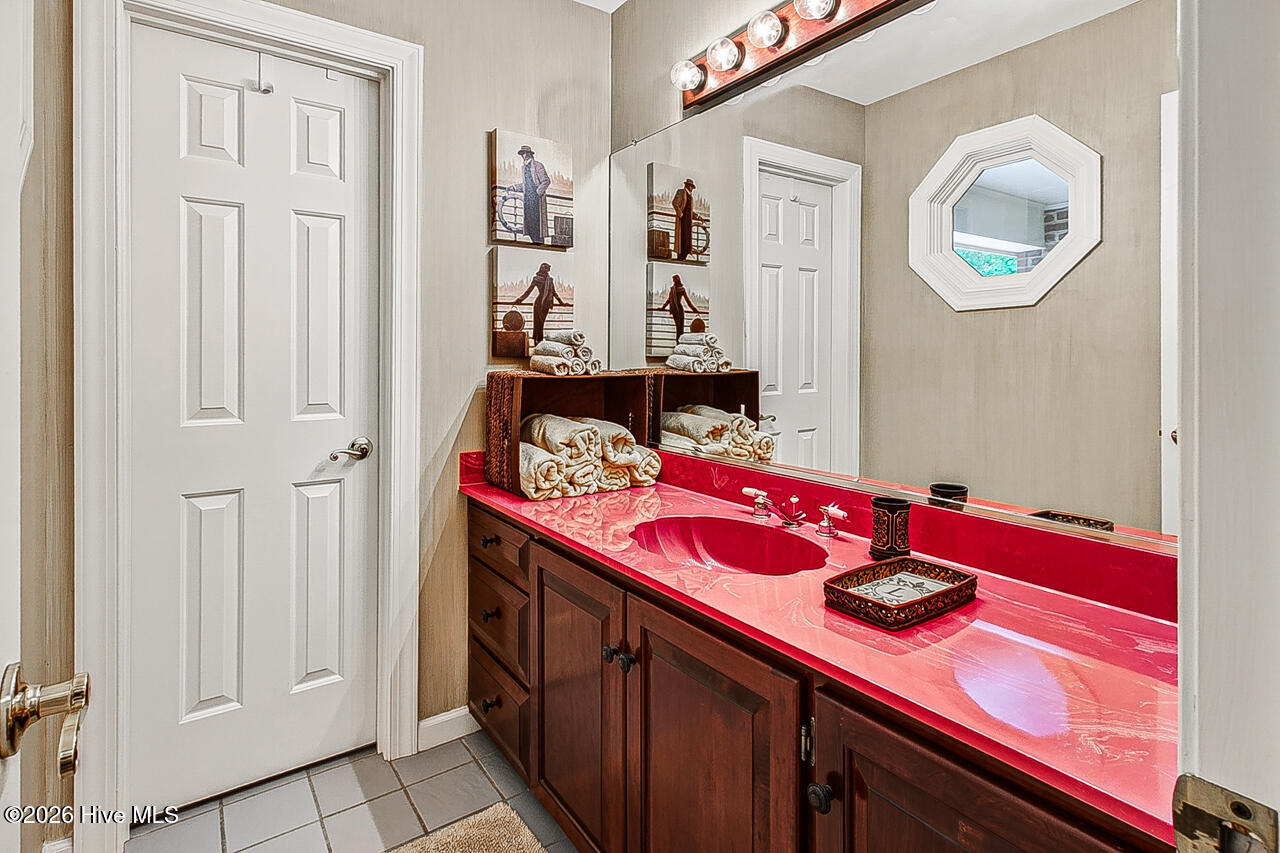 2052 Northmont Drive Property Photo 29