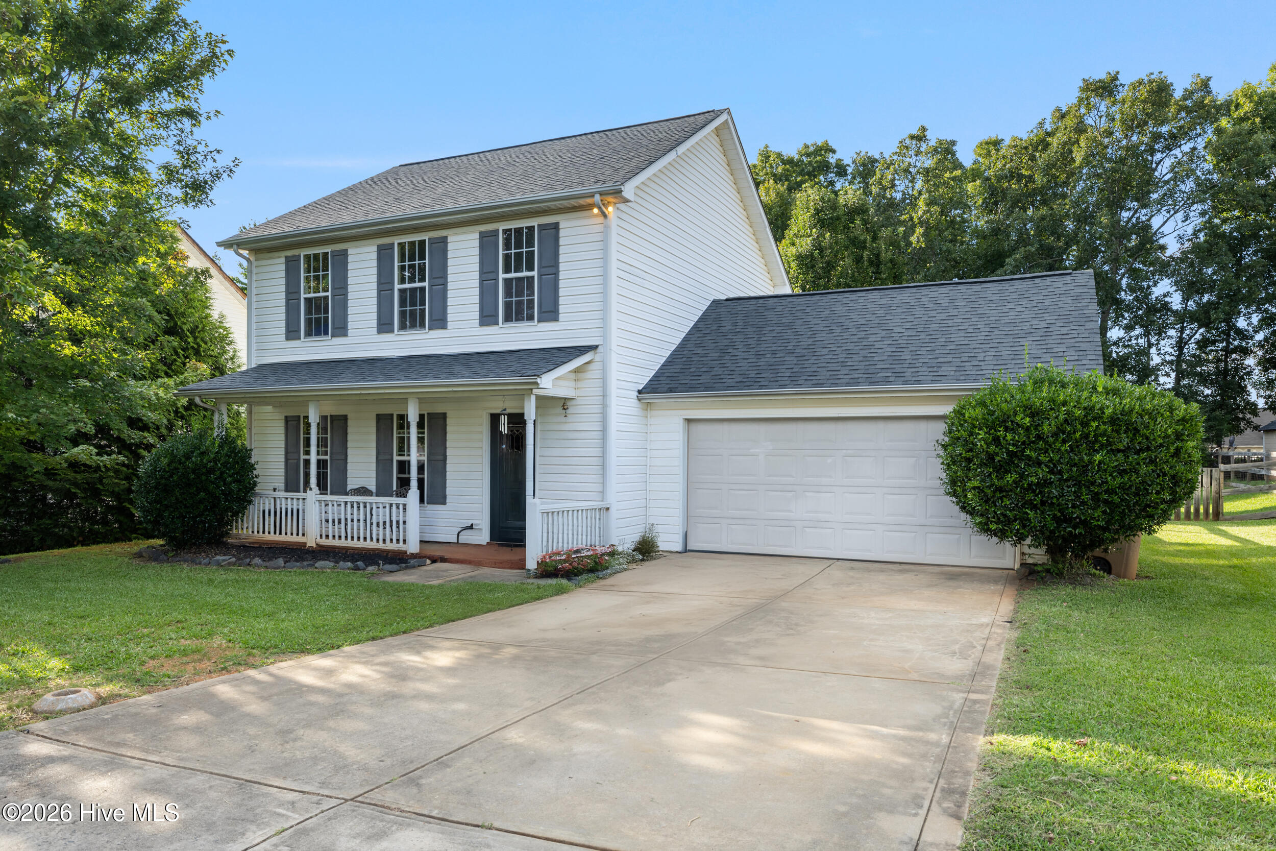 1044 Counselors Drive Property Photo 3