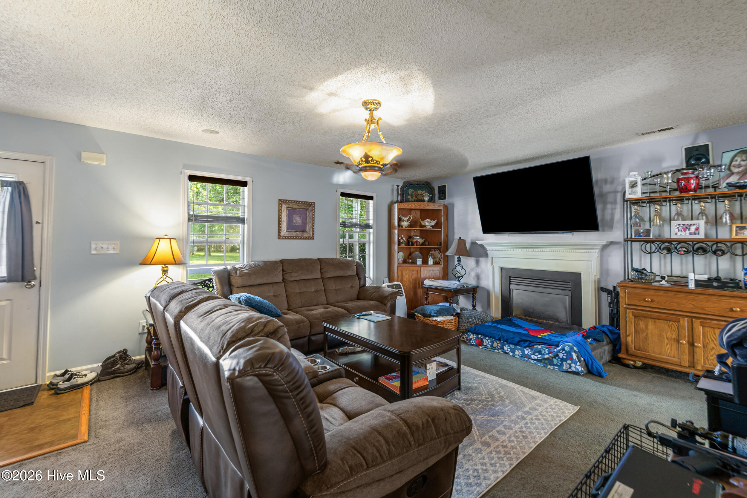 1044 Counselors Drive Property Photo 4