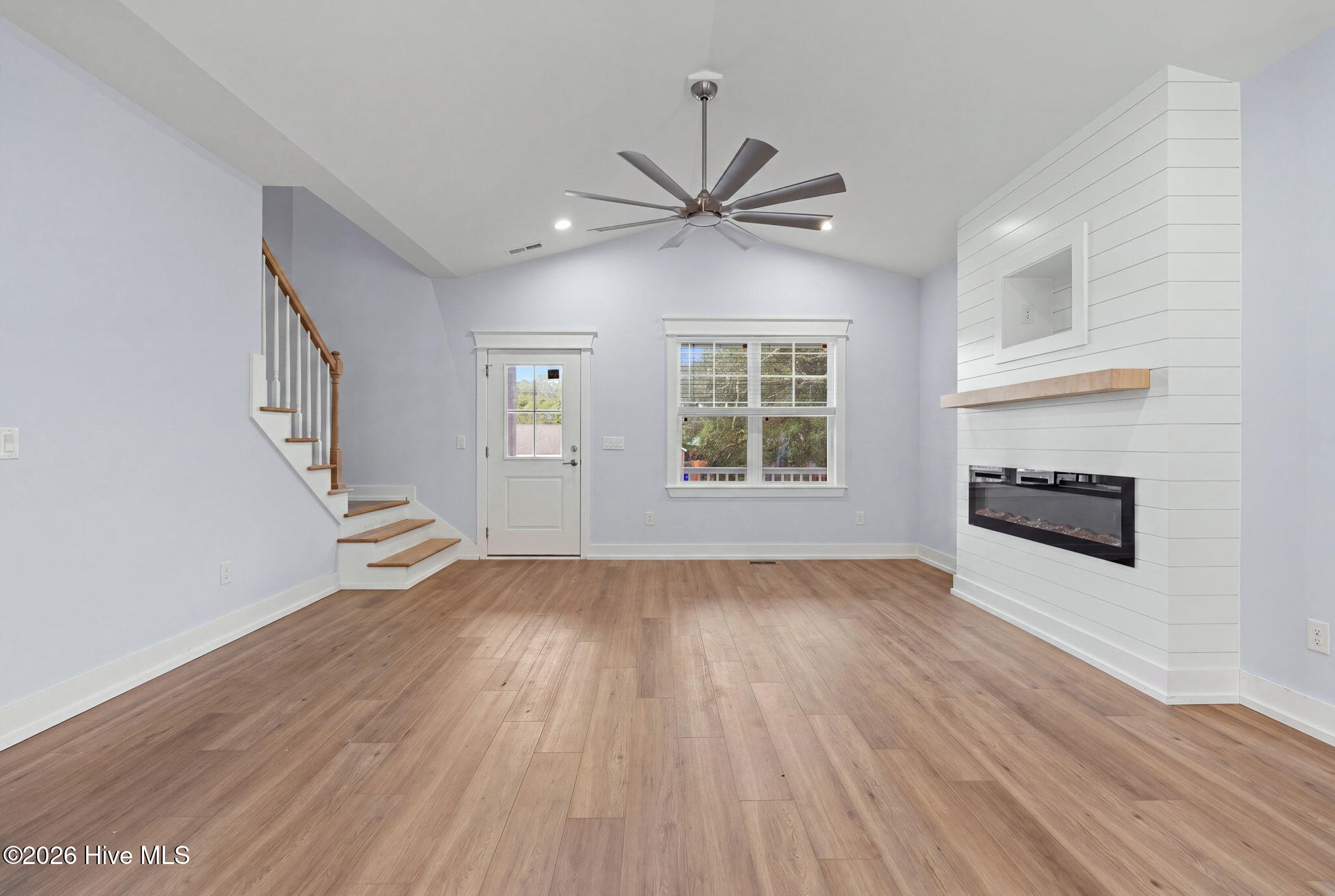 110 Ne 41st Street Property Photo 5