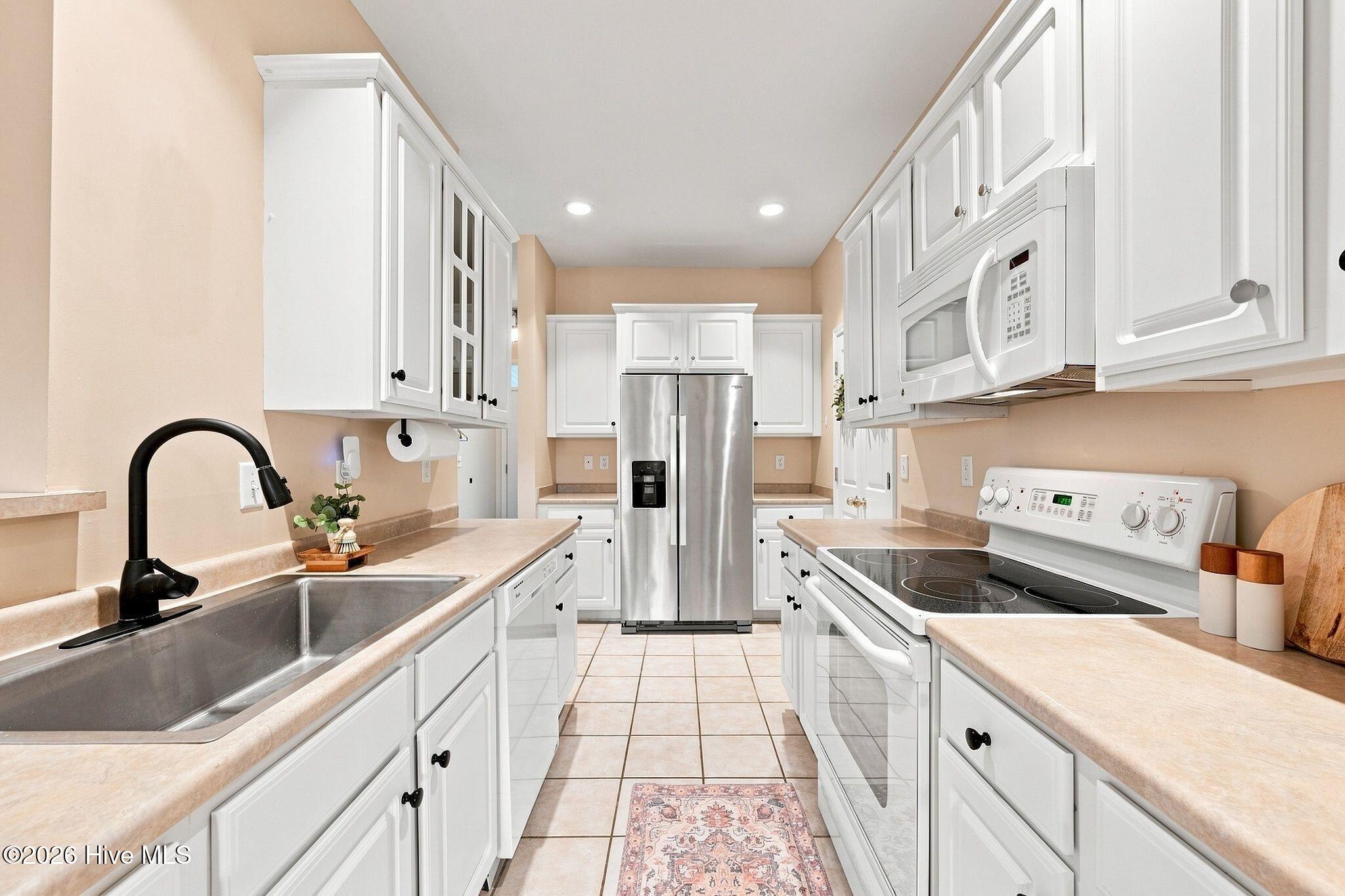 130 Azalea Drive Property Photo 10