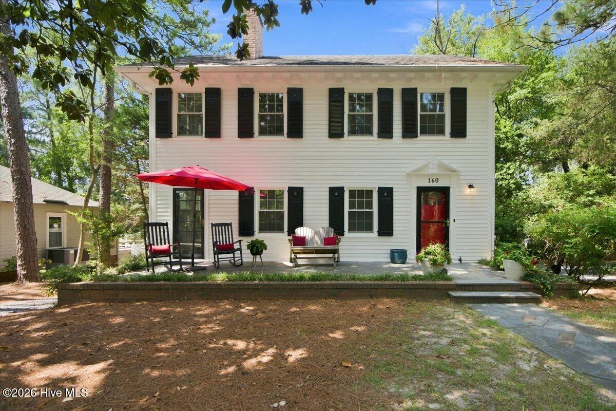 160 N Ridge Street Property Photo 2