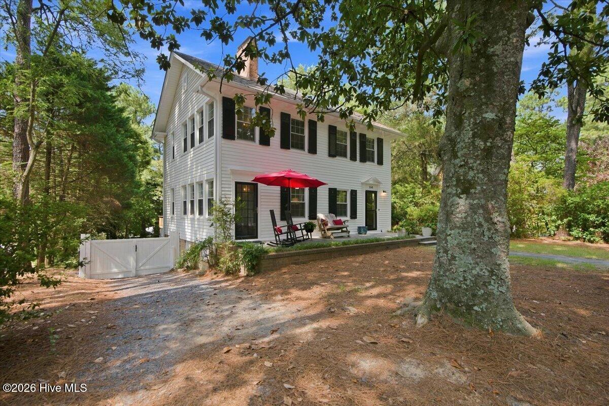 160 N Ridge Street Property Photo 3