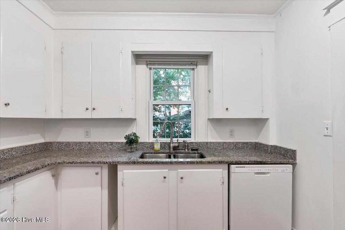 160 N Ridge Street Property Photo 13