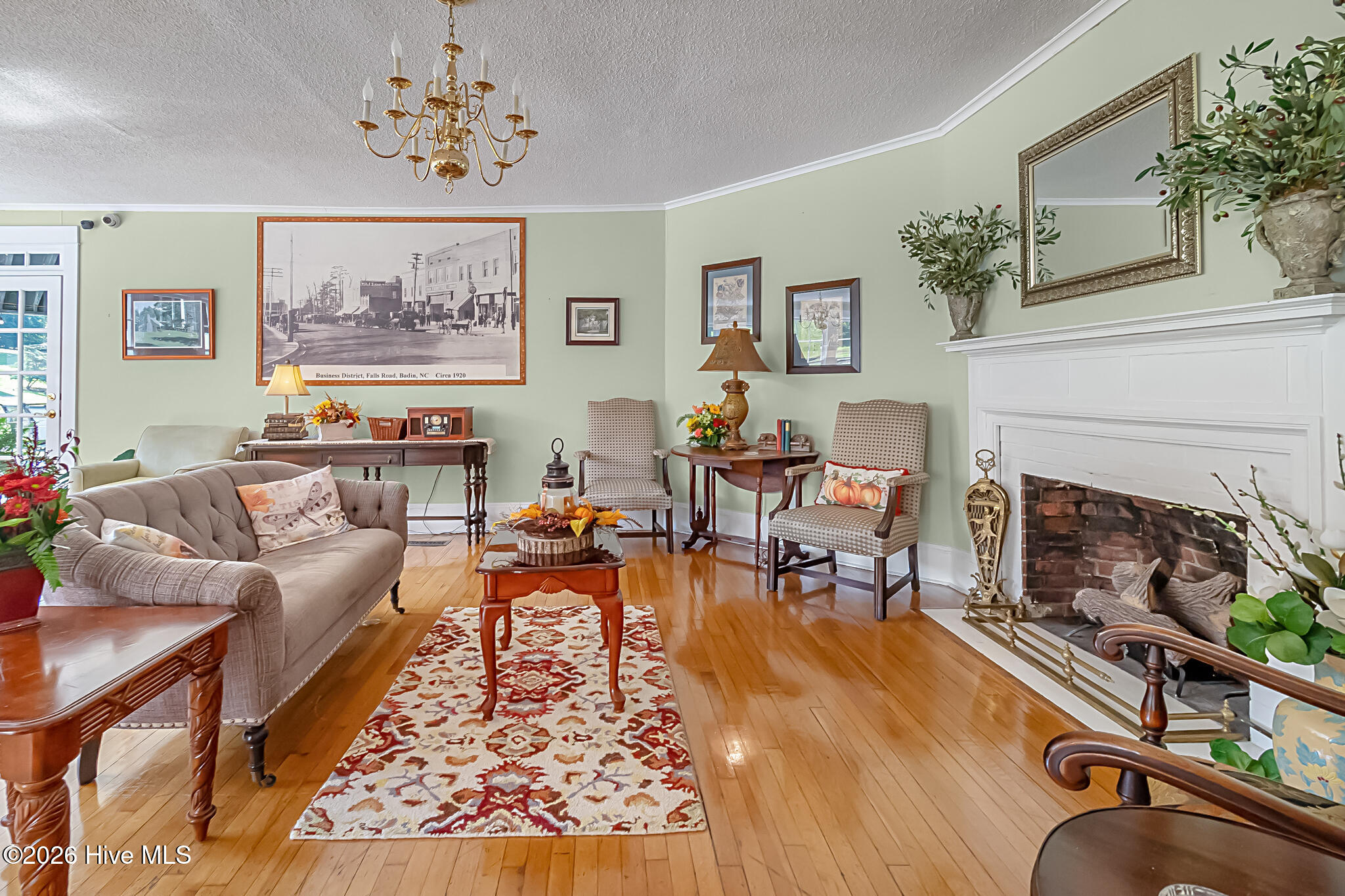 107 Spruce Street Property Photo 10