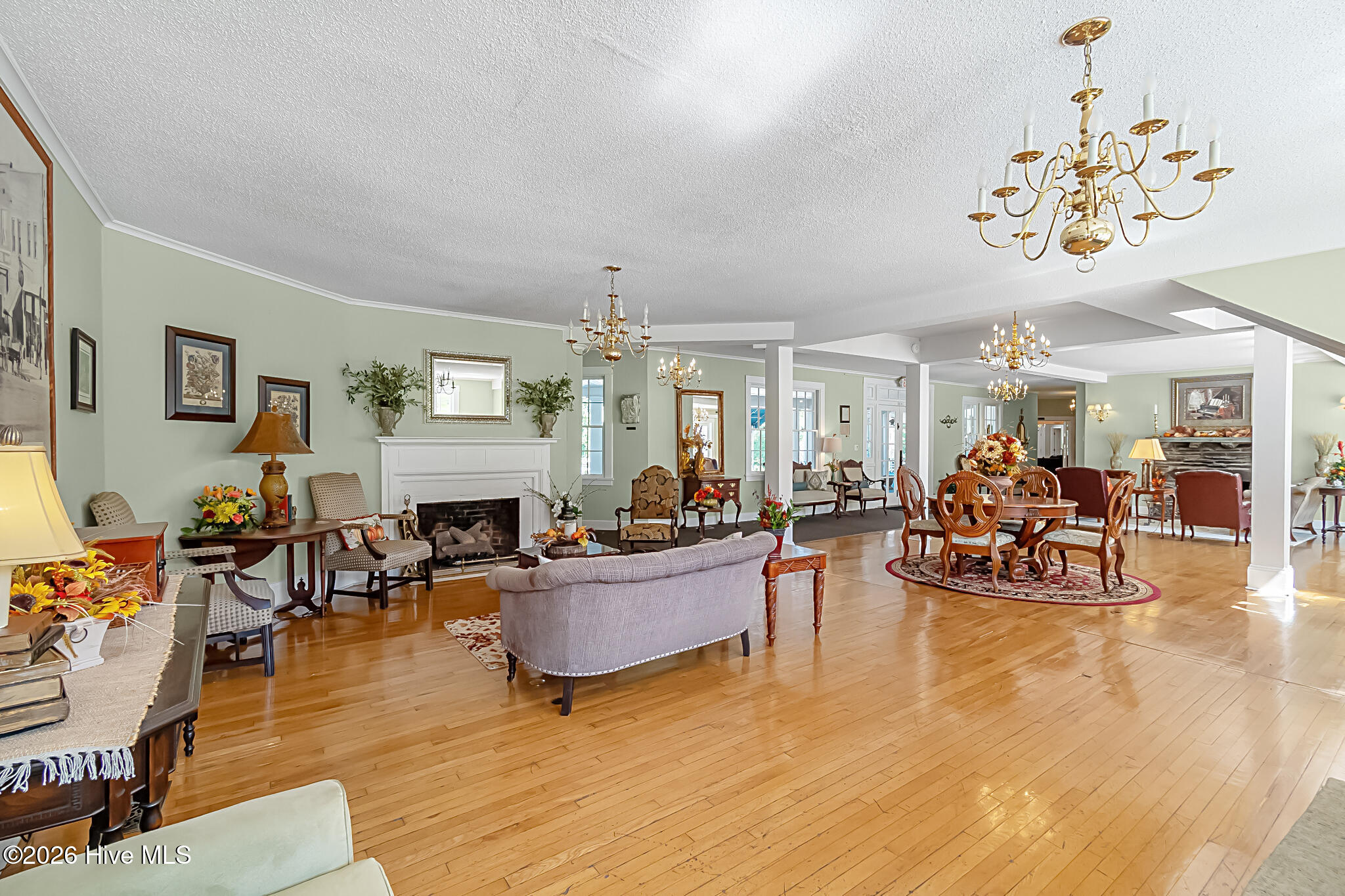 107 Spruce Street Property Photo 16