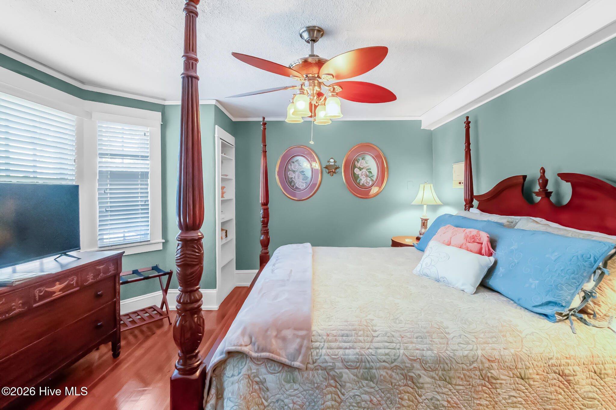 107 Spruce Street Property Photo 32