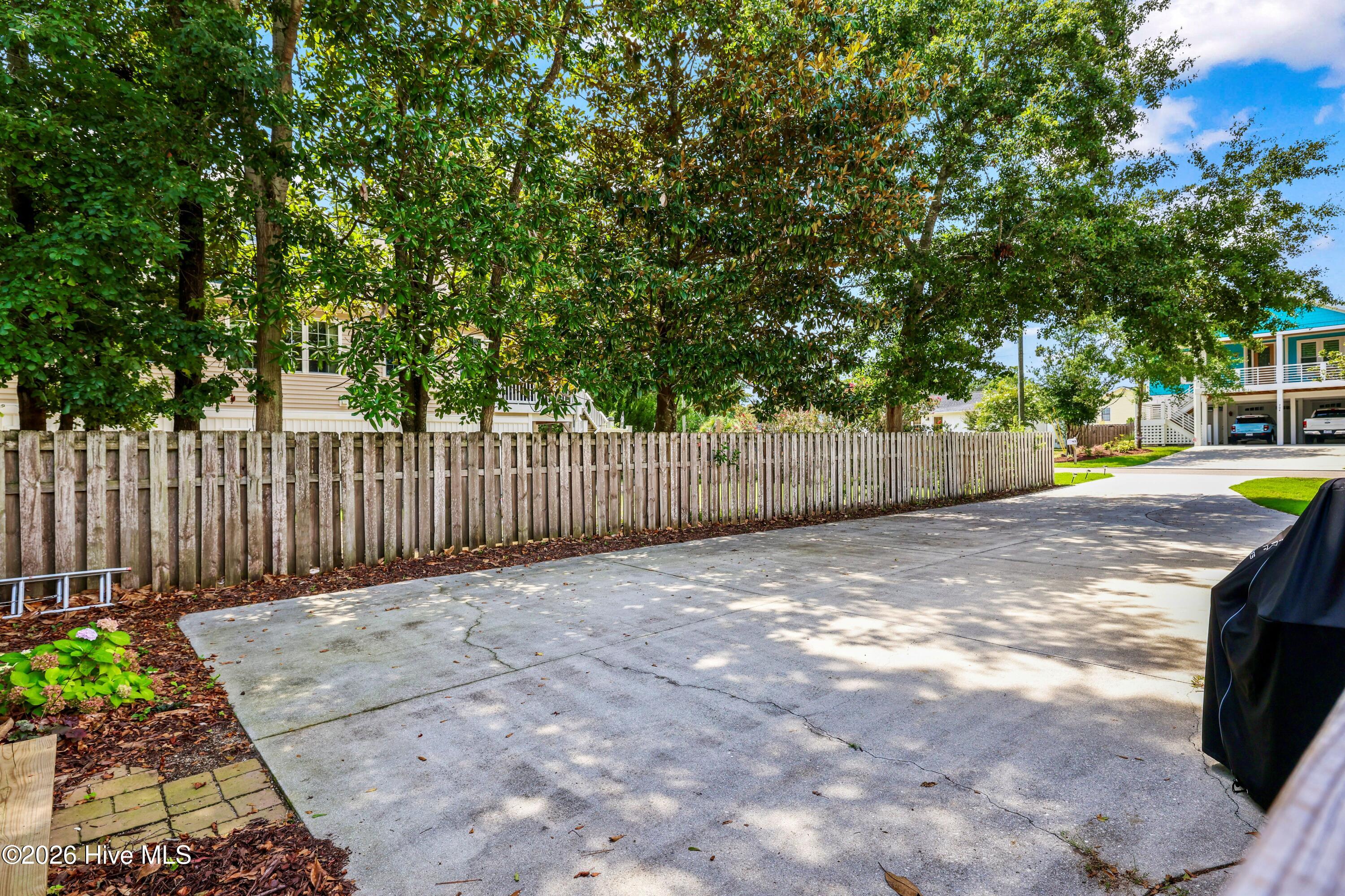 519 Birmingham Avenue Property Photo 29